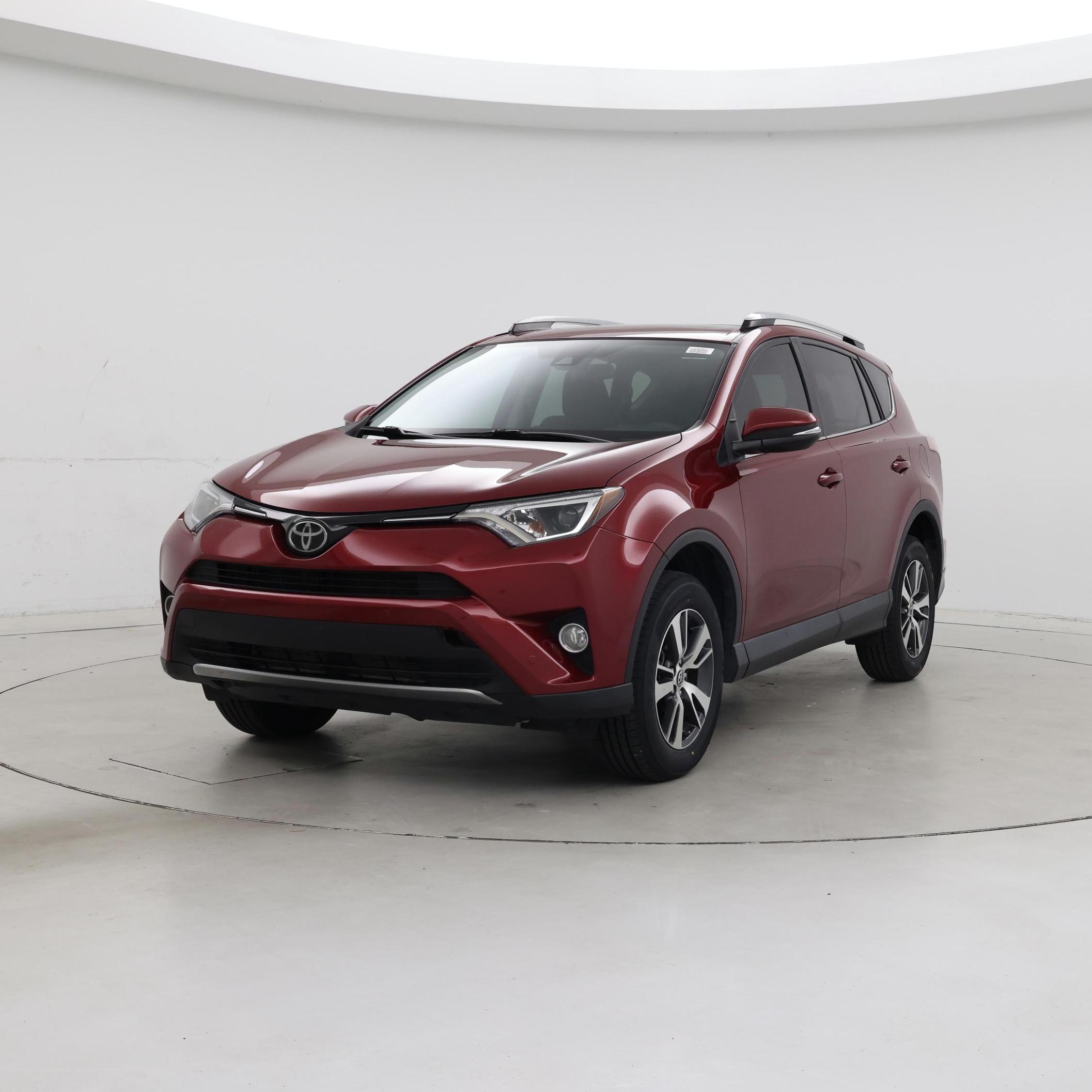 Thumbnail: 2018 Toyota RAV4 - 4