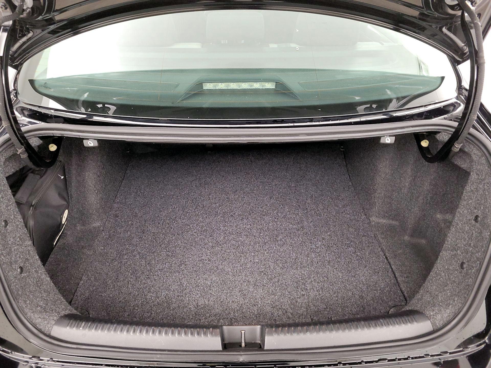 Thumbnail: 2017 Volkswagen Jetta - 20