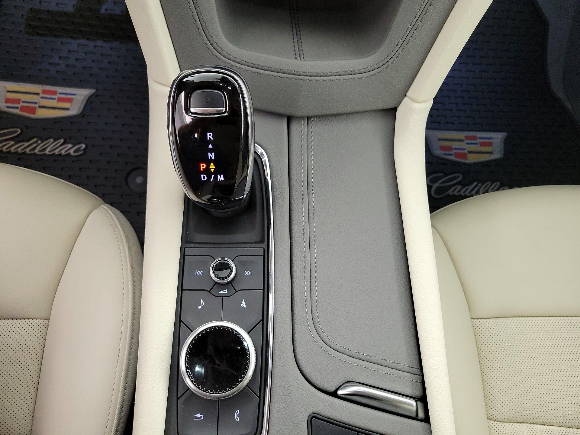 Thumbnail: 2024 Cadillac XT5 - 18