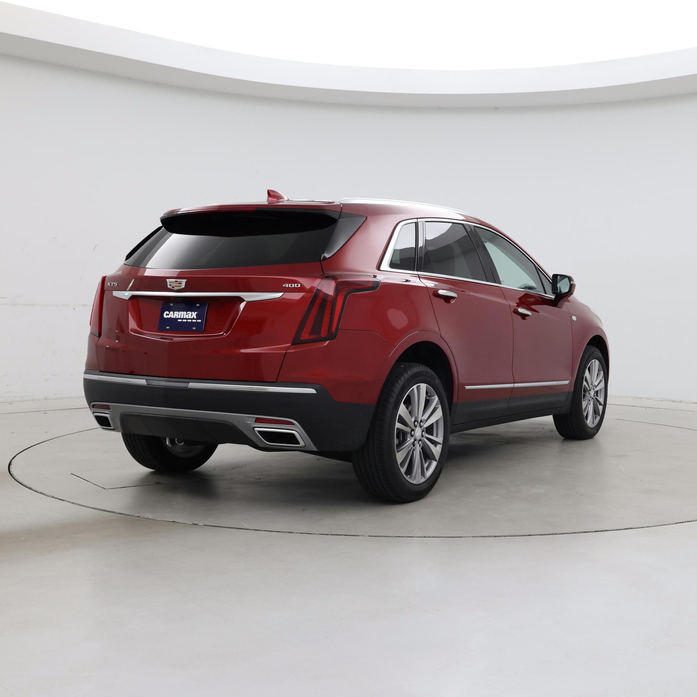Thumbnail: 2024 Cadillac XT5 - 8