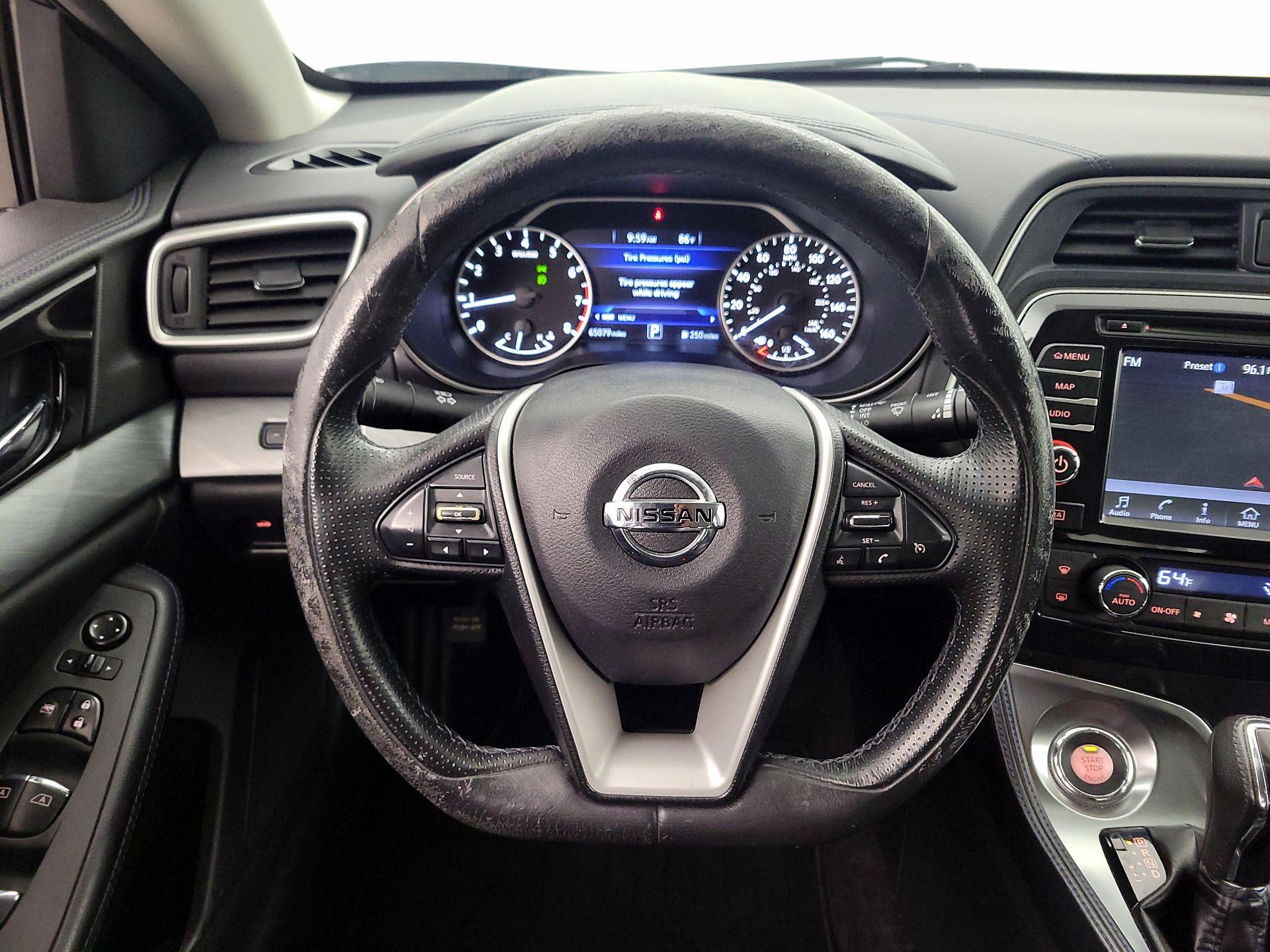 Thumbnail: 2016 Nissan Maxima - 10