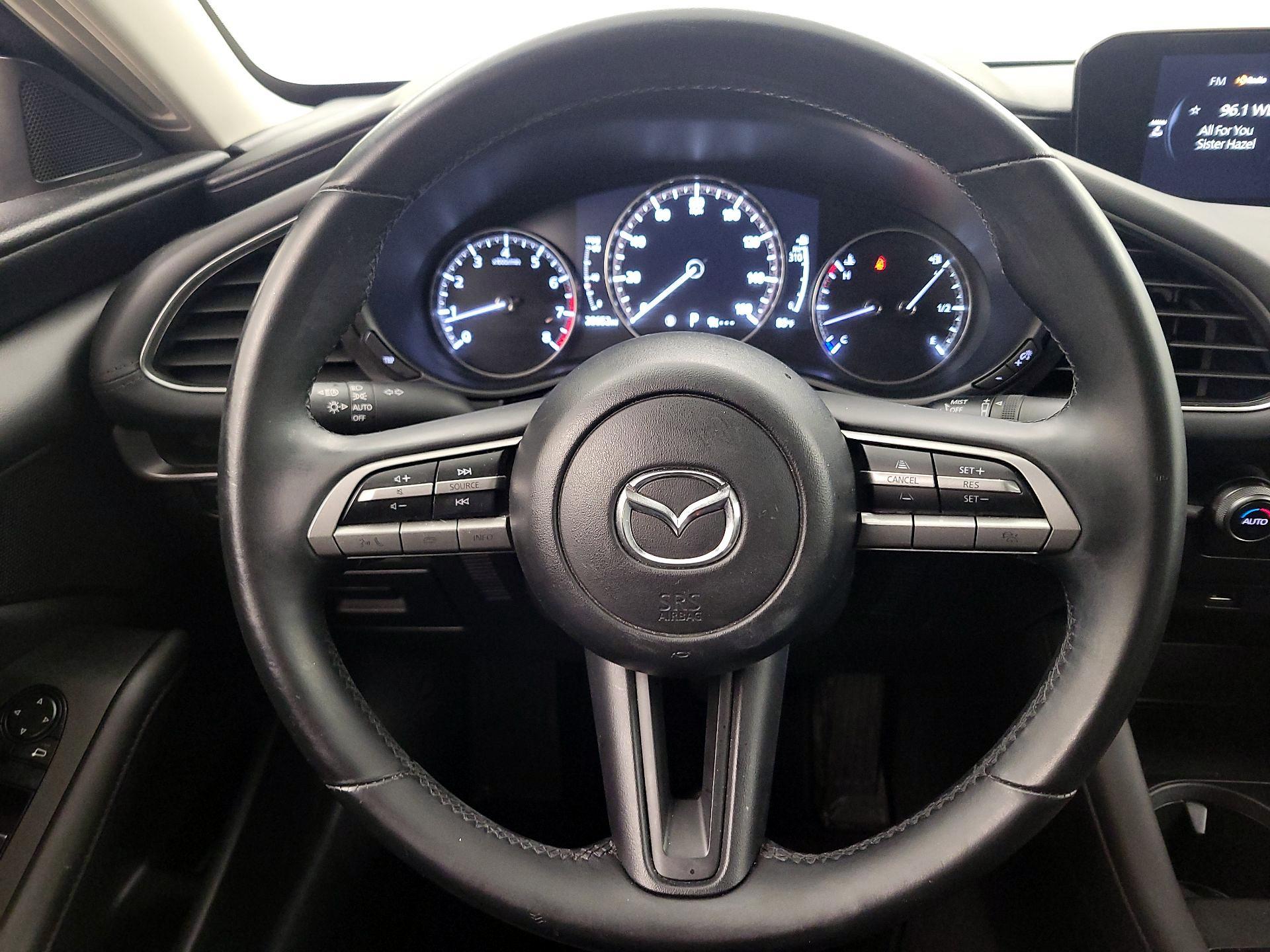 Thumbnail: 2020 Mazda Mazda3 - 10