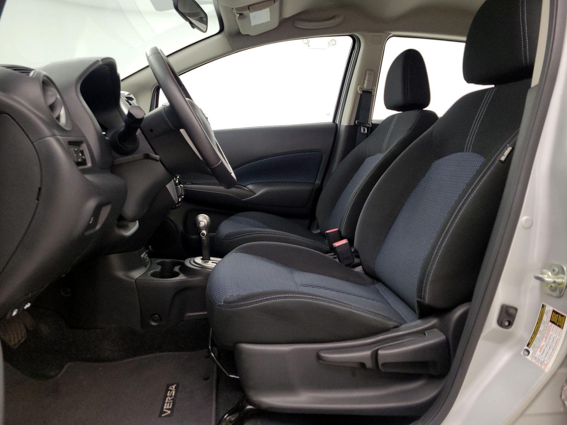 Thumbnail: 2018 Nissan Versa Note - 11