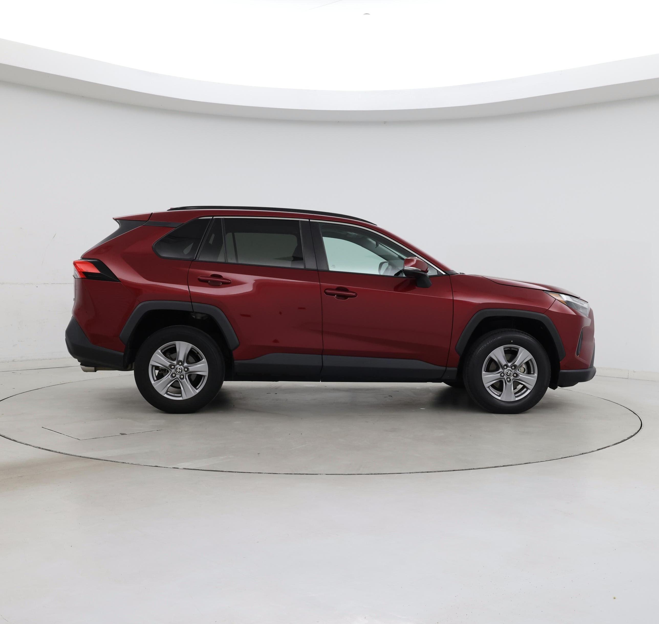 Thumbnail: 2022 Toyota RAV4 - 7
