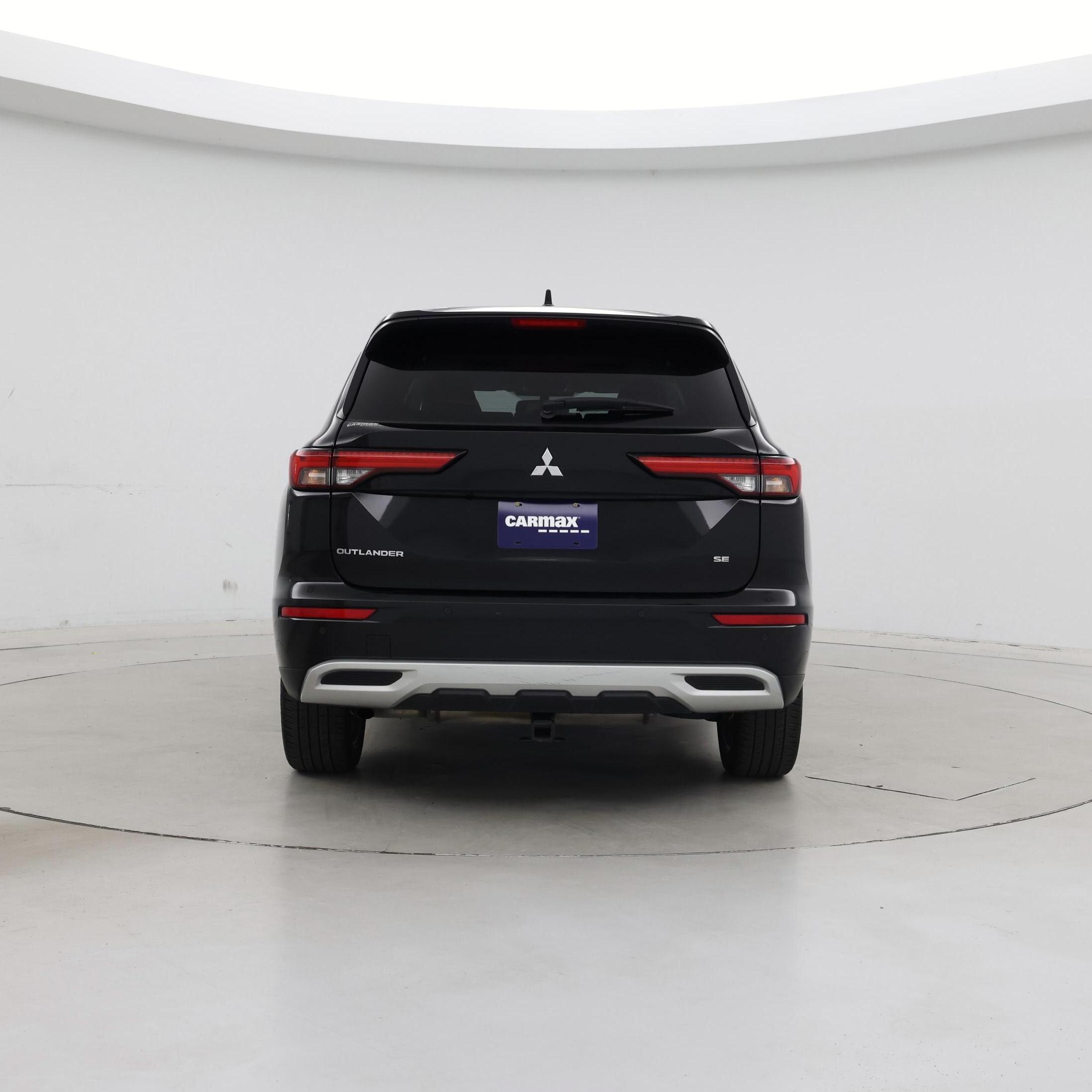 Thumbnail: 2024 Mitsubishi Outlander - 6