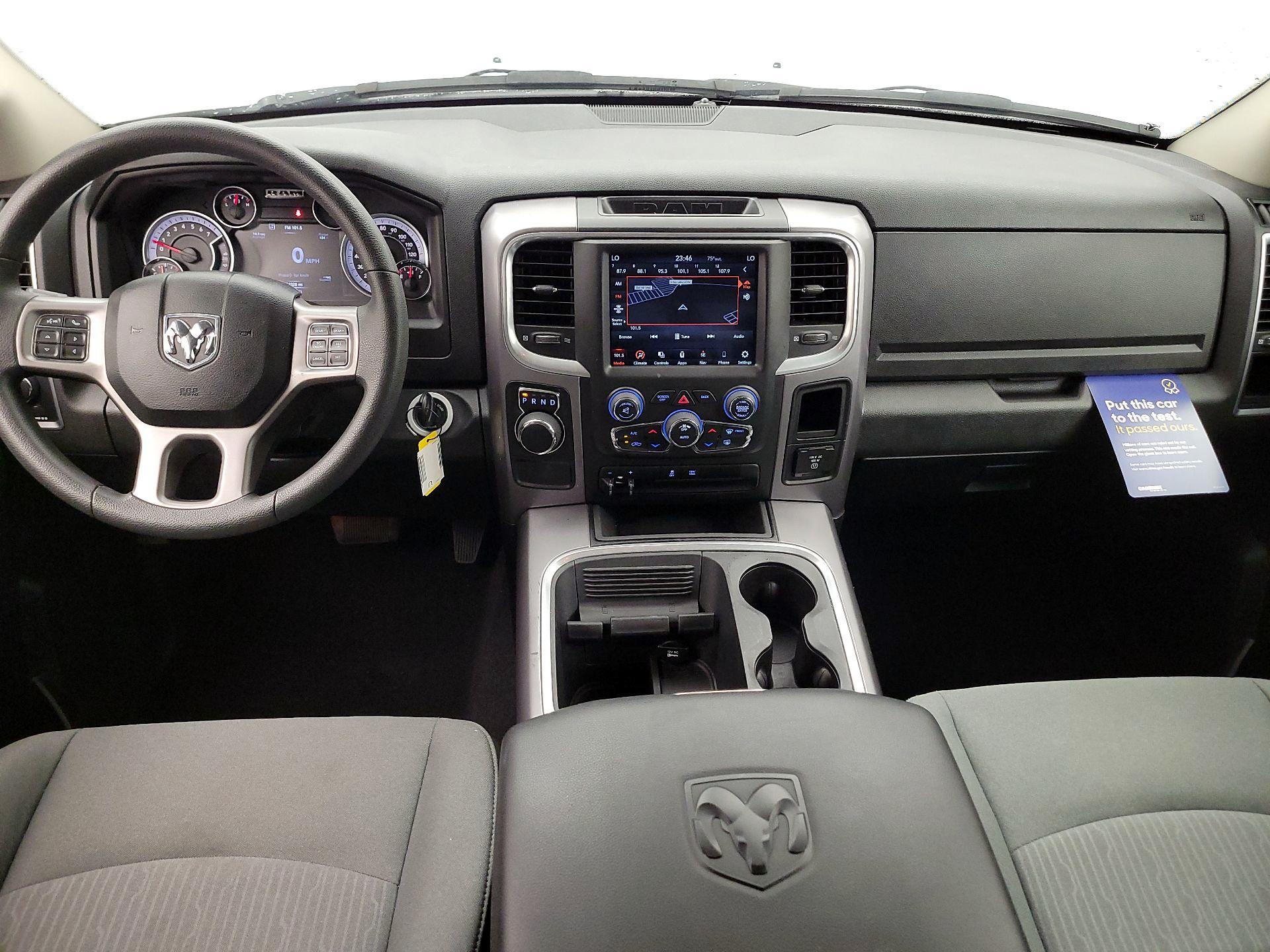 Thumbnail: 2023 RAM 1500 Classic - 9