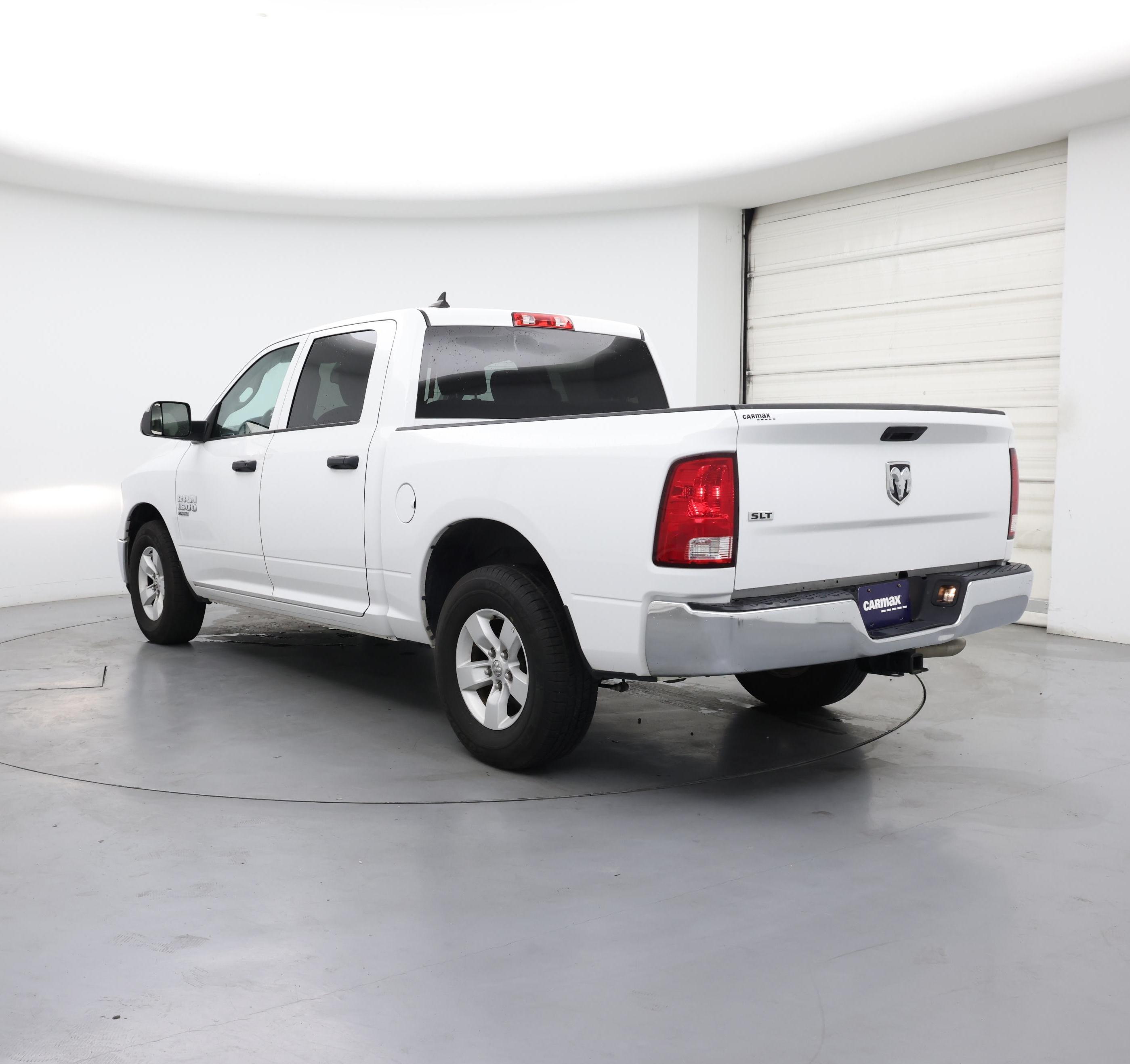 Thumbnail: 2023 RAM 1500 Classic - 2