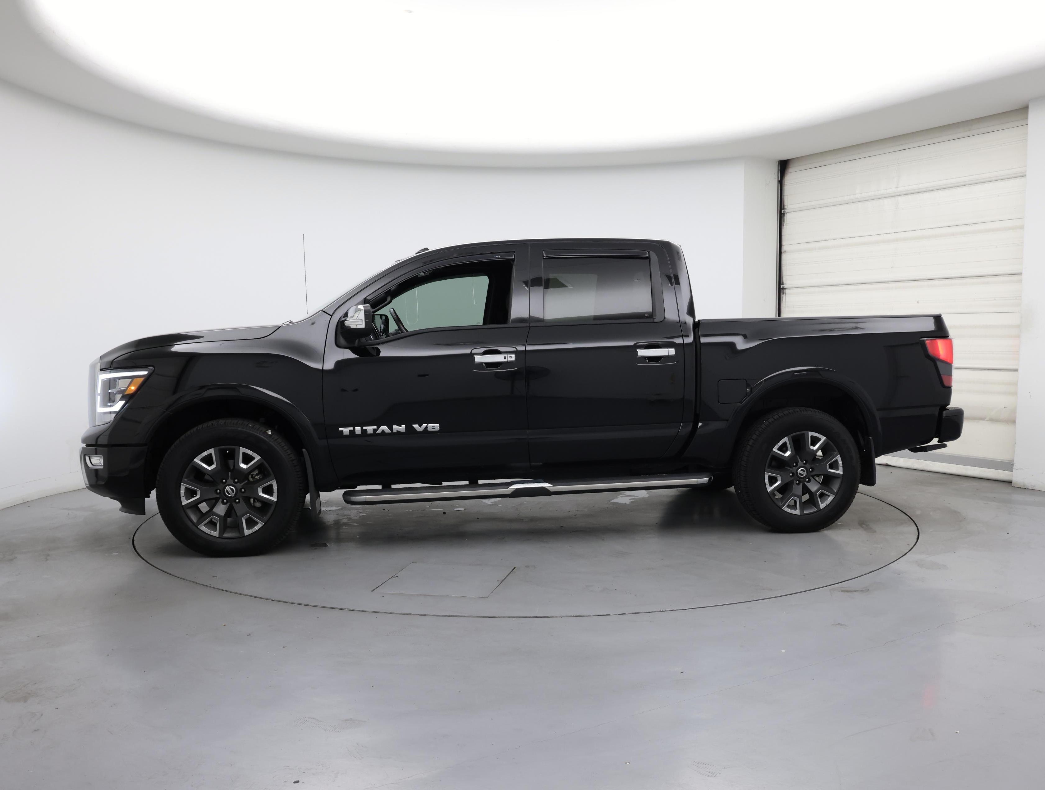 Thumbnail: 2021 Nissan Titan - 3