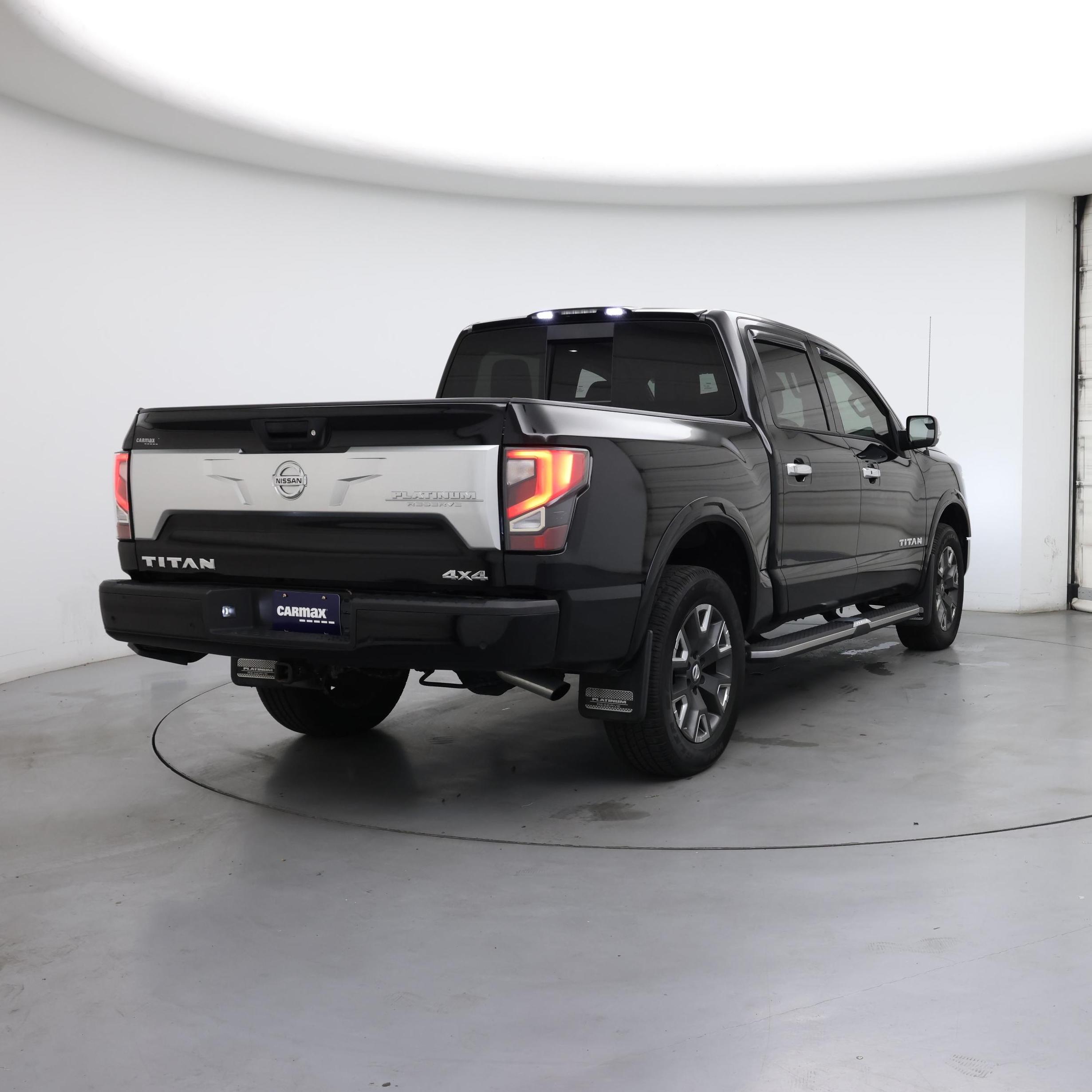 Thumbnail: 2021 Nissan Titan - 8