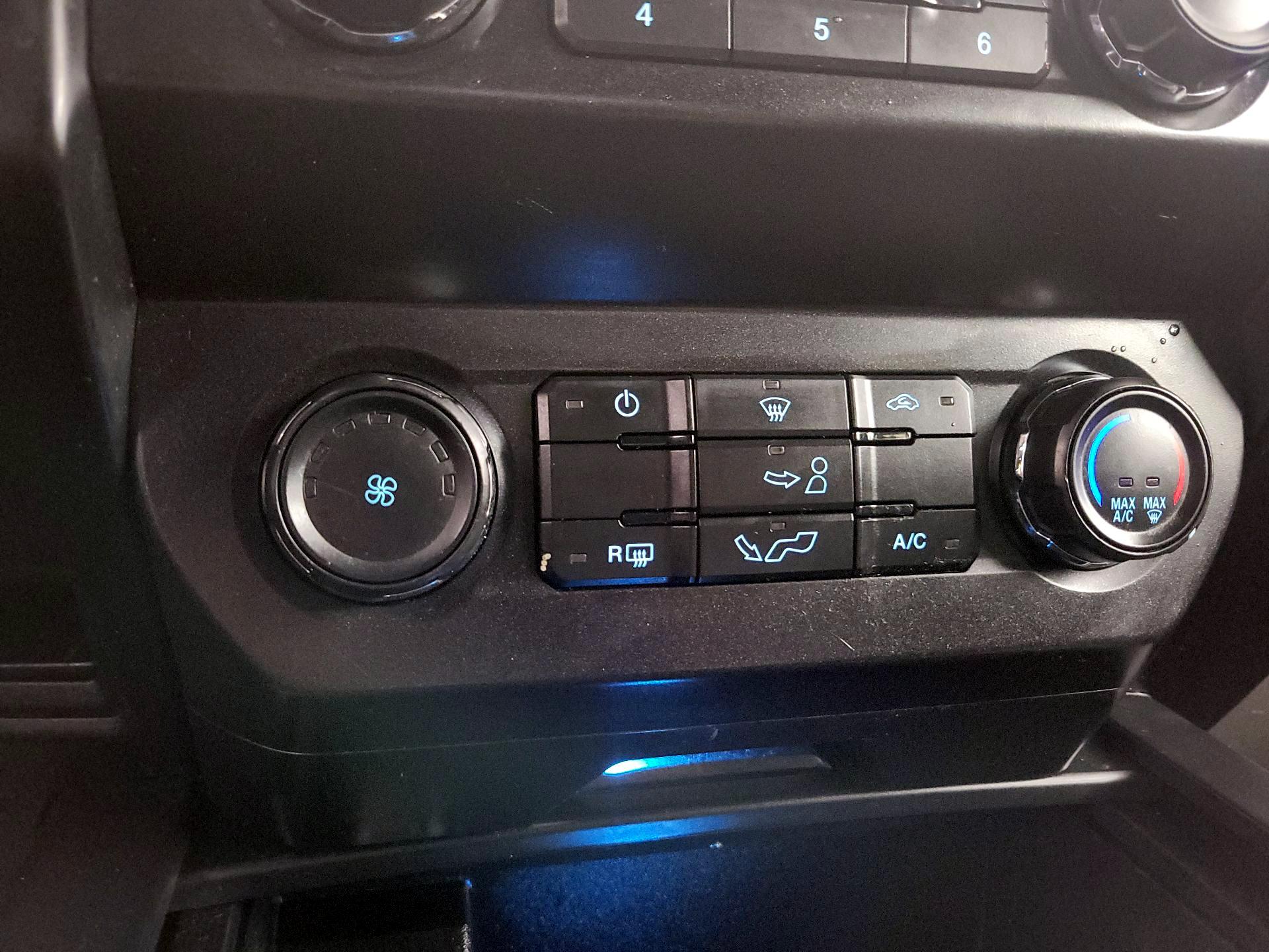 Thumbnail: 2019 Ford F-150 - 16
