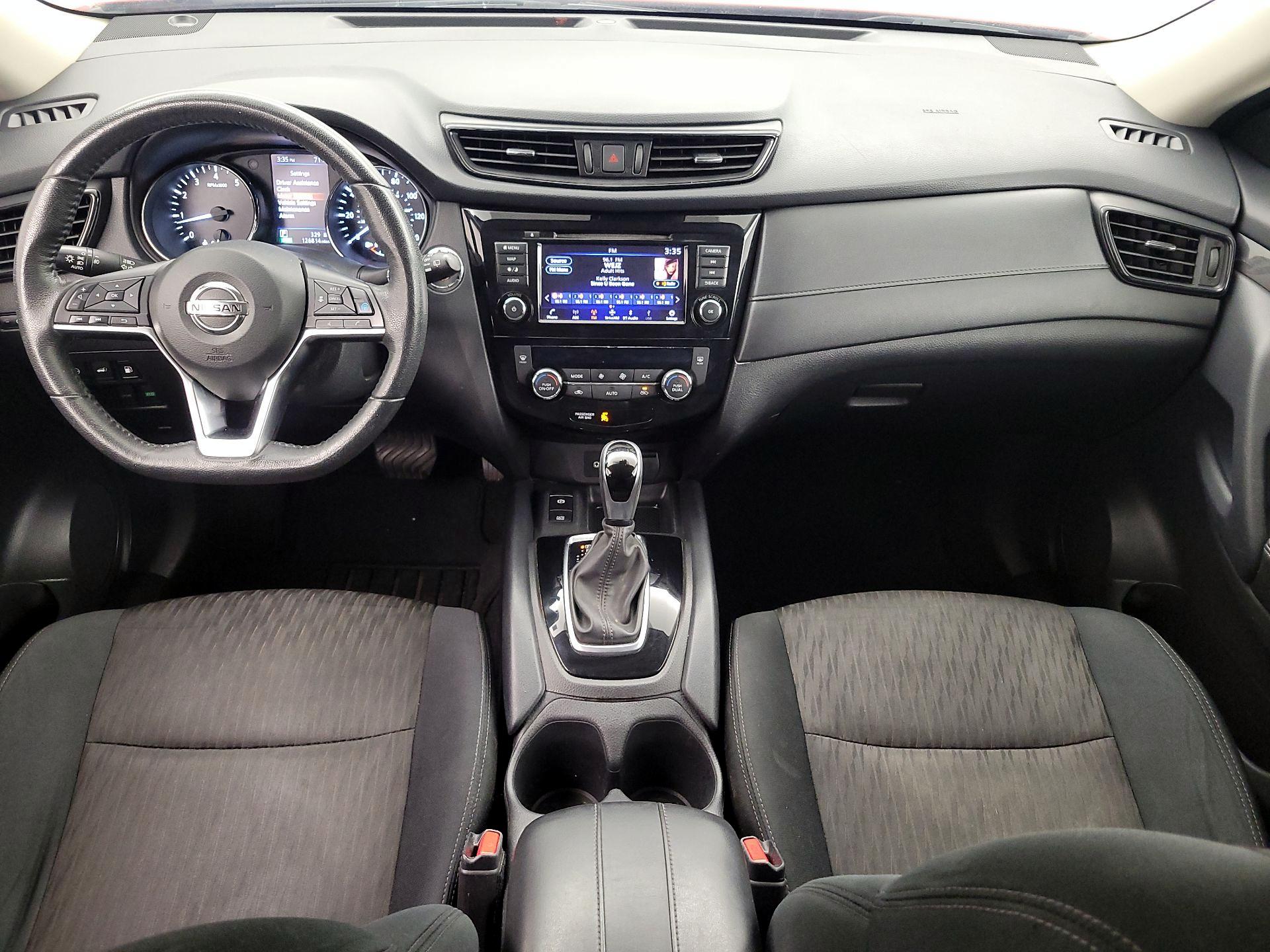 Thumbnail: 2019 Nissan Rogue - 9