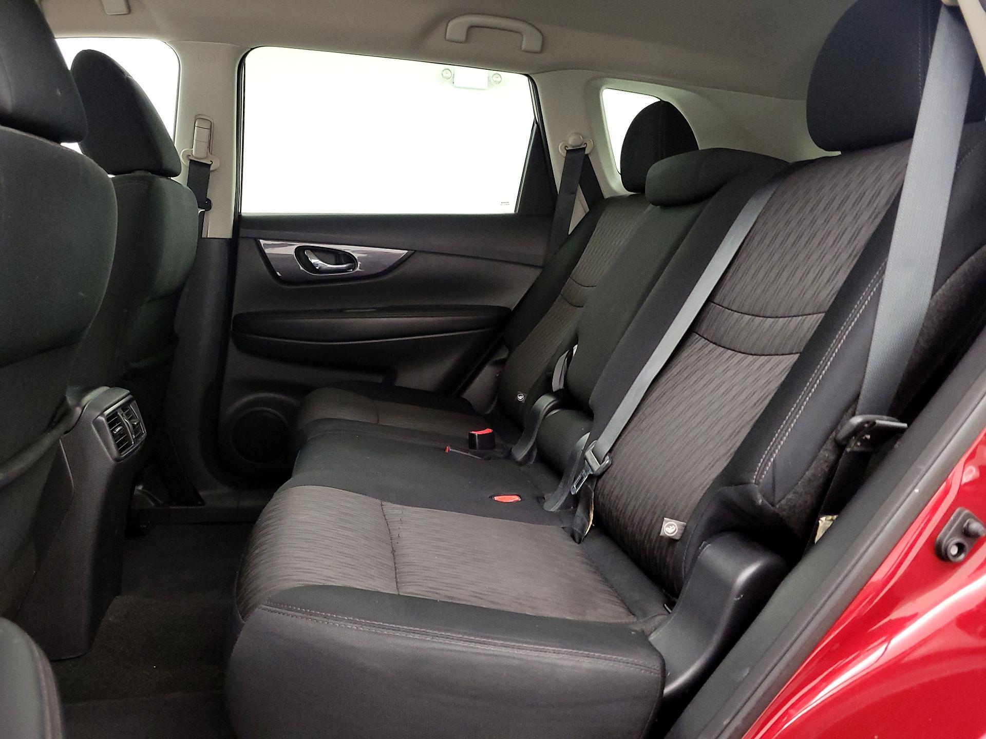 Thumbnail: 2019 Nissan Rogue - 20