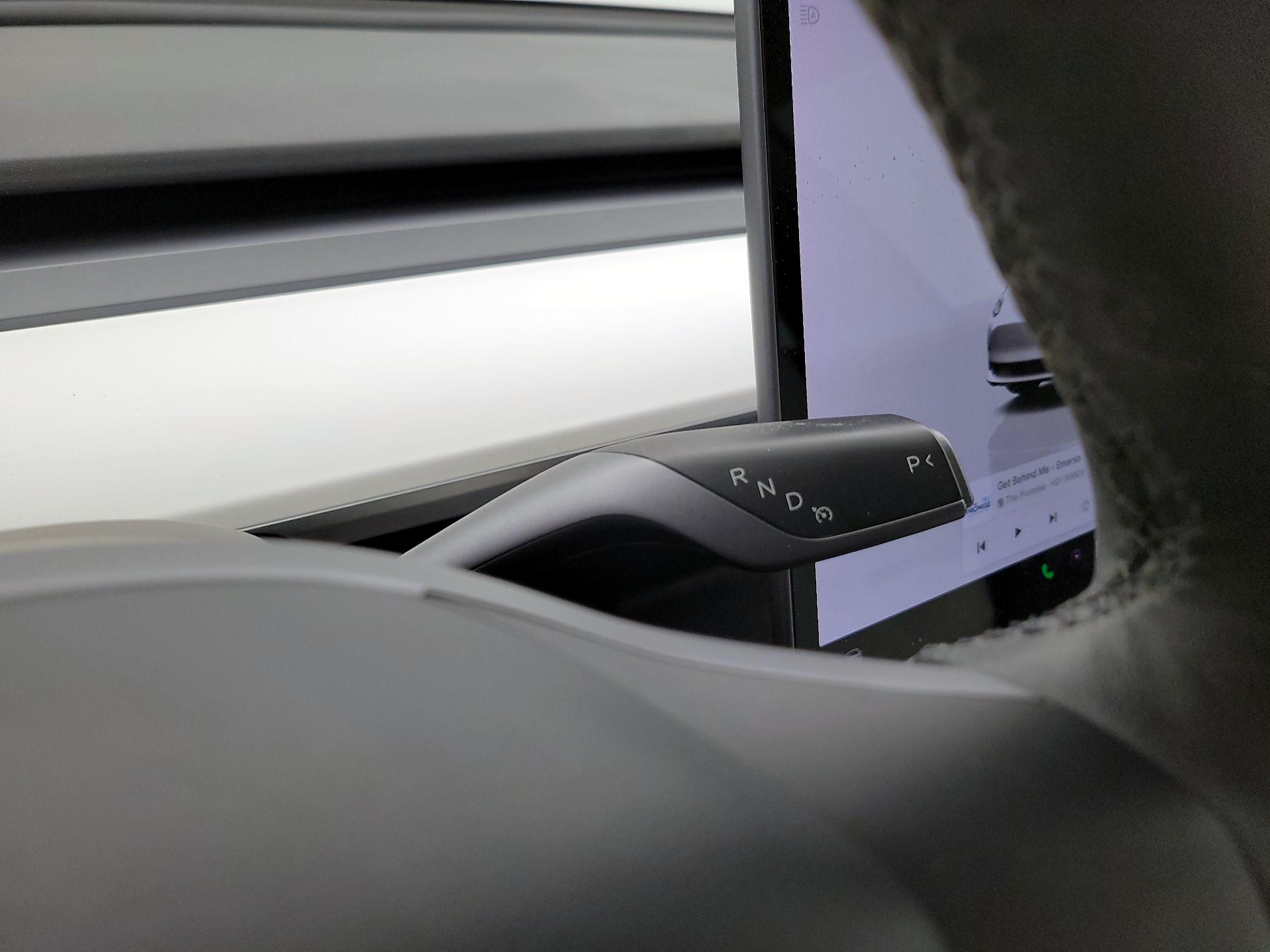 Thumbnail: 2022 Tesla Model 3 - 17