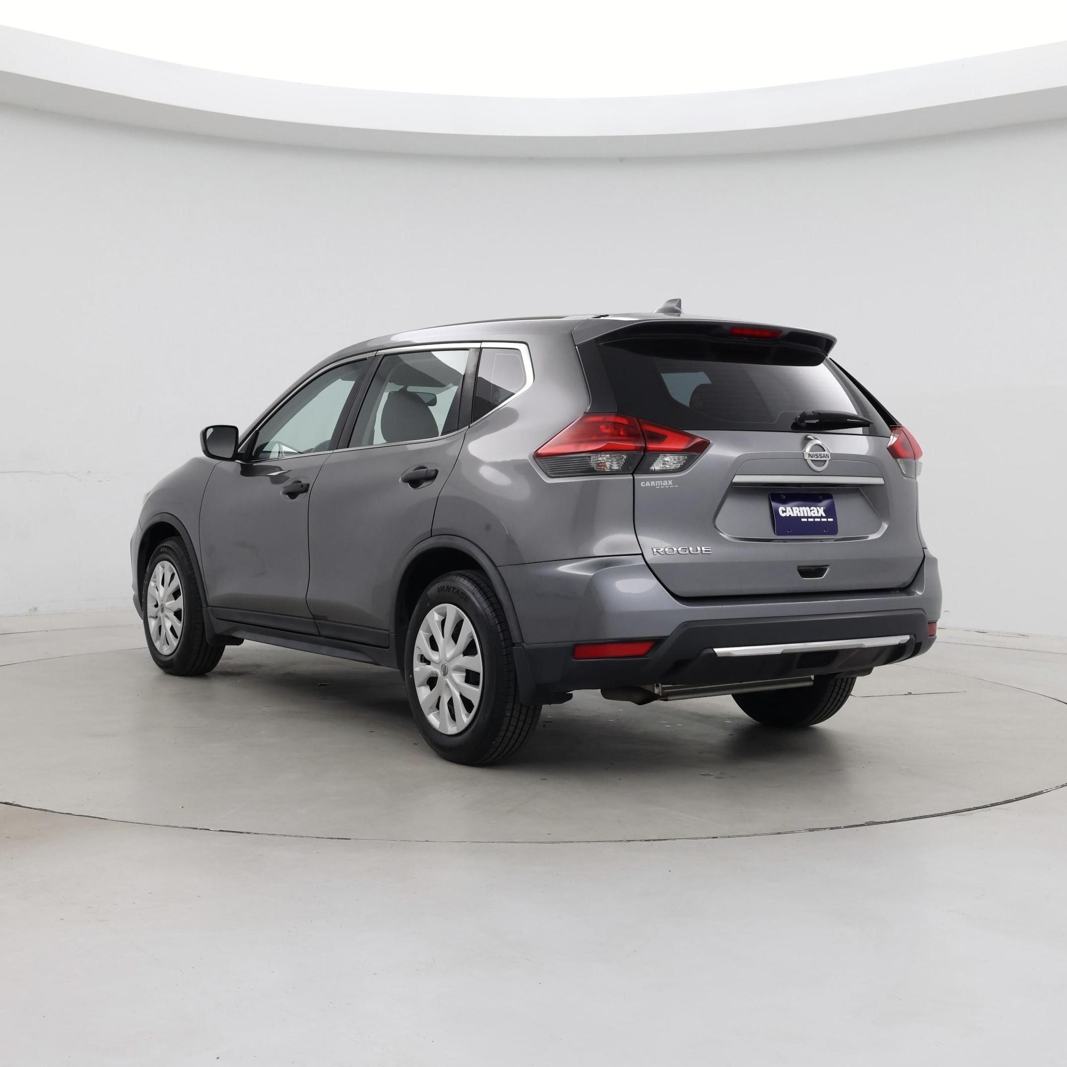 Thumbnail: 2017 Nissan Rogue - 2