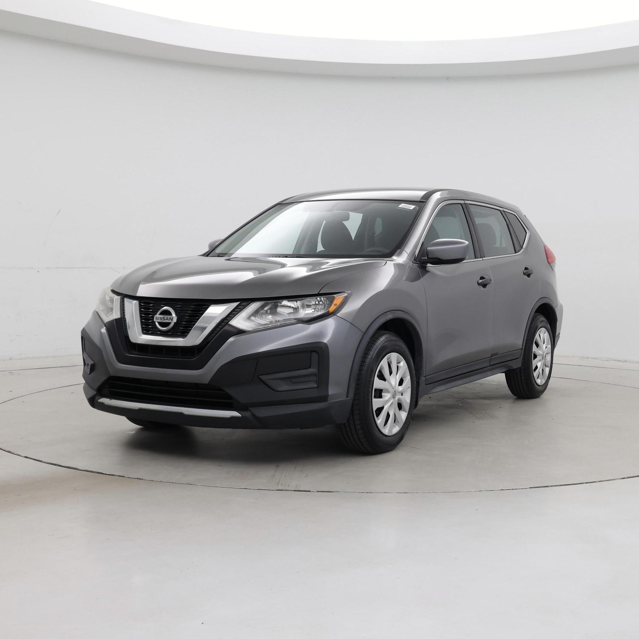 Thumbnail: 2017 Nissan Rogue - 4