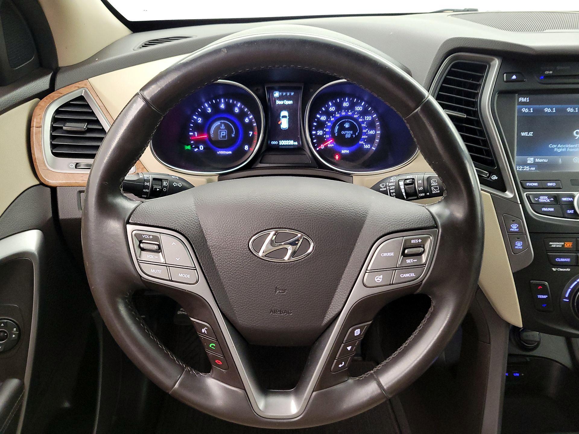 Thumbnail: 2014 Hyundai Santa Fe - 10