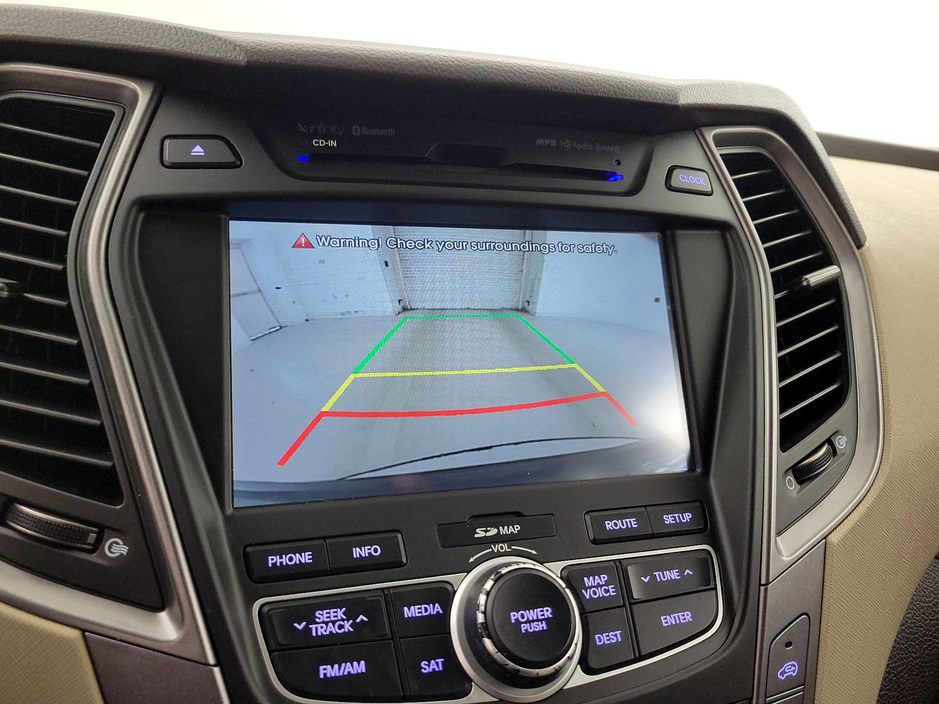 Thumbnail: 2014 Hyundai Santa Fe - 15