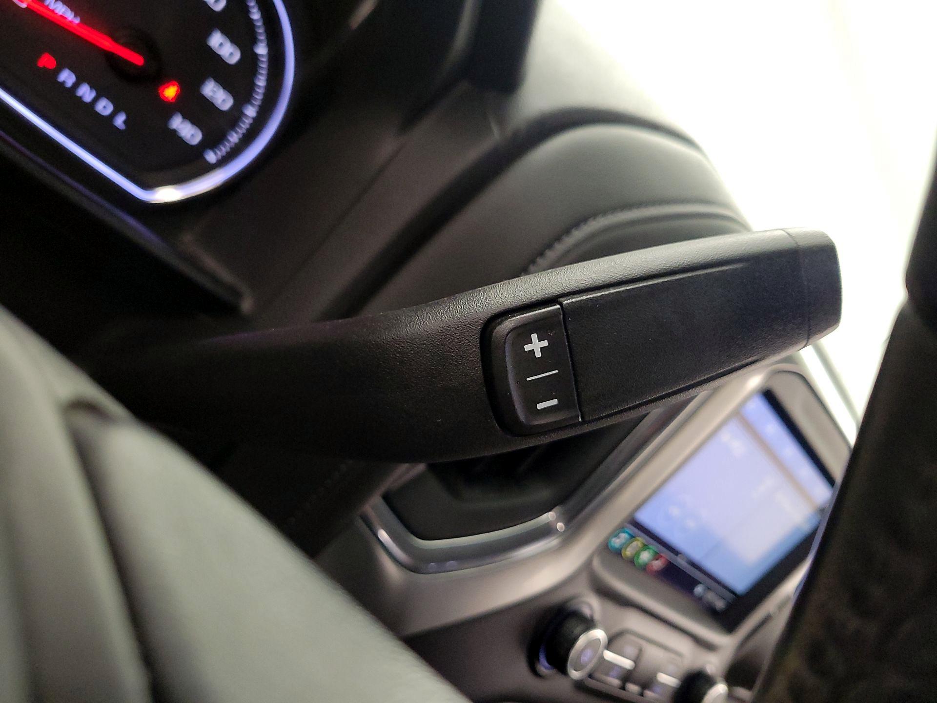 Thumbnail: 2019 Chevrolet Silverado 1500 - 17