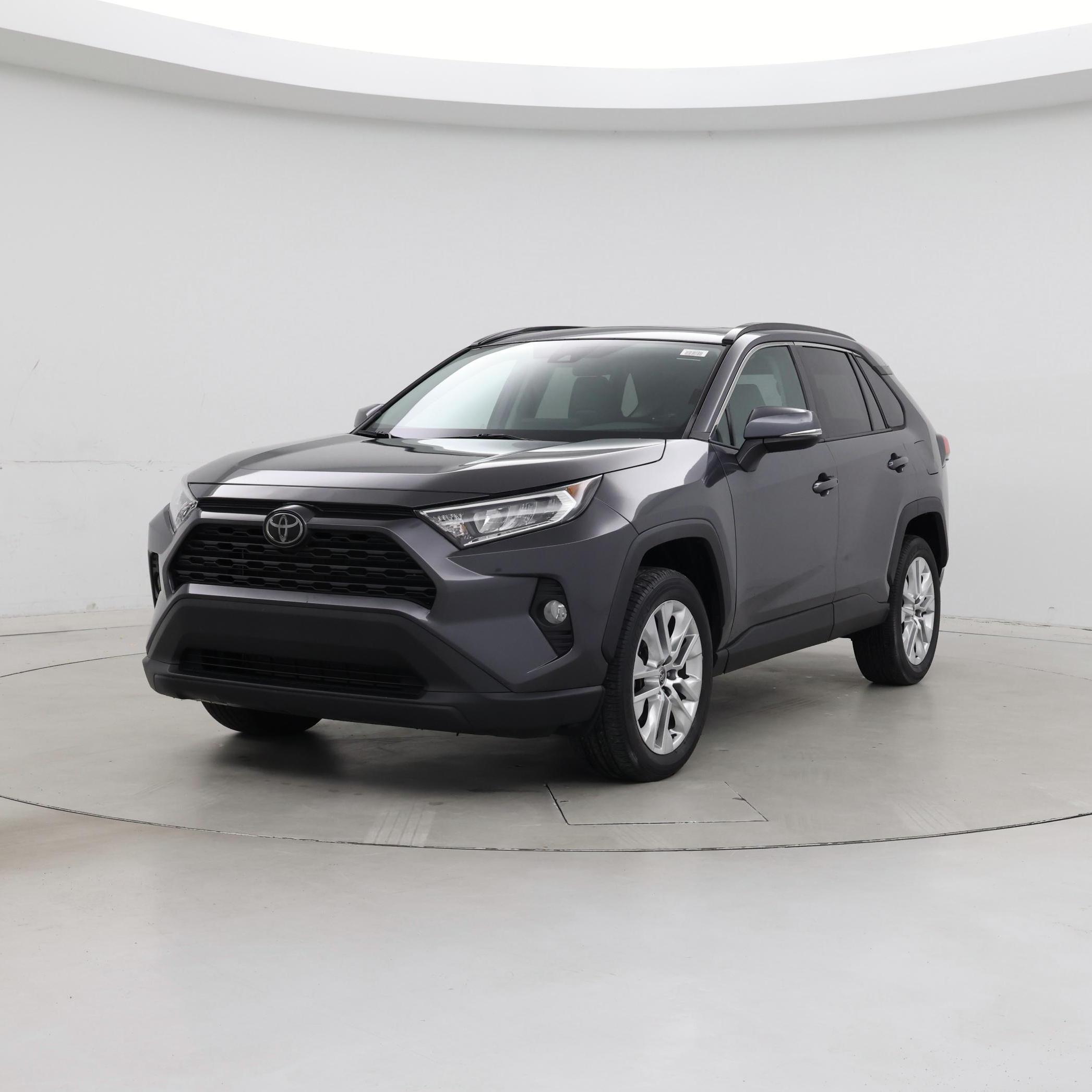 Thumbnail: 2020 Toyota RAV4 - 4