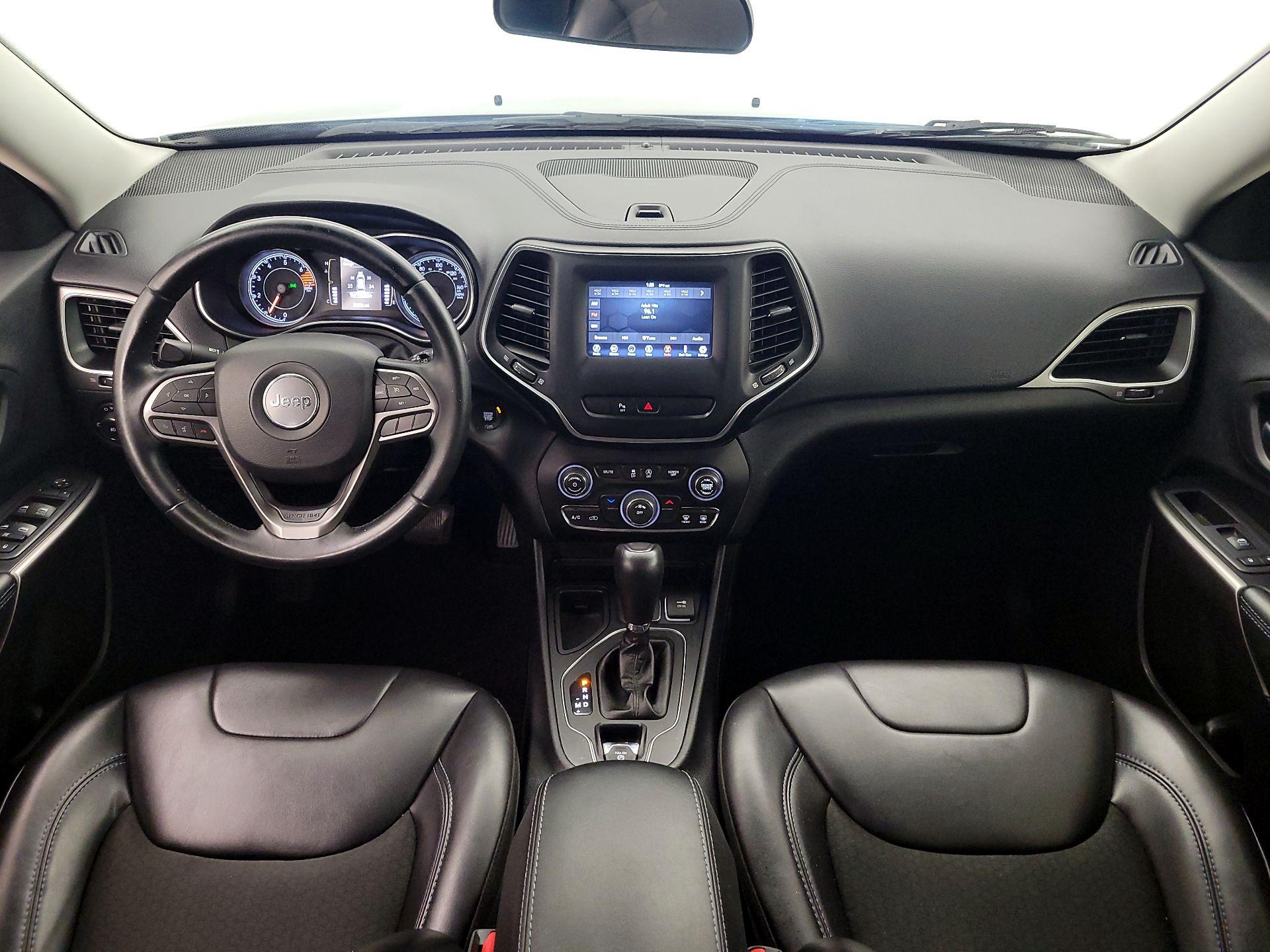 Thumbnail: 2019 Jeep Cherokee - 9