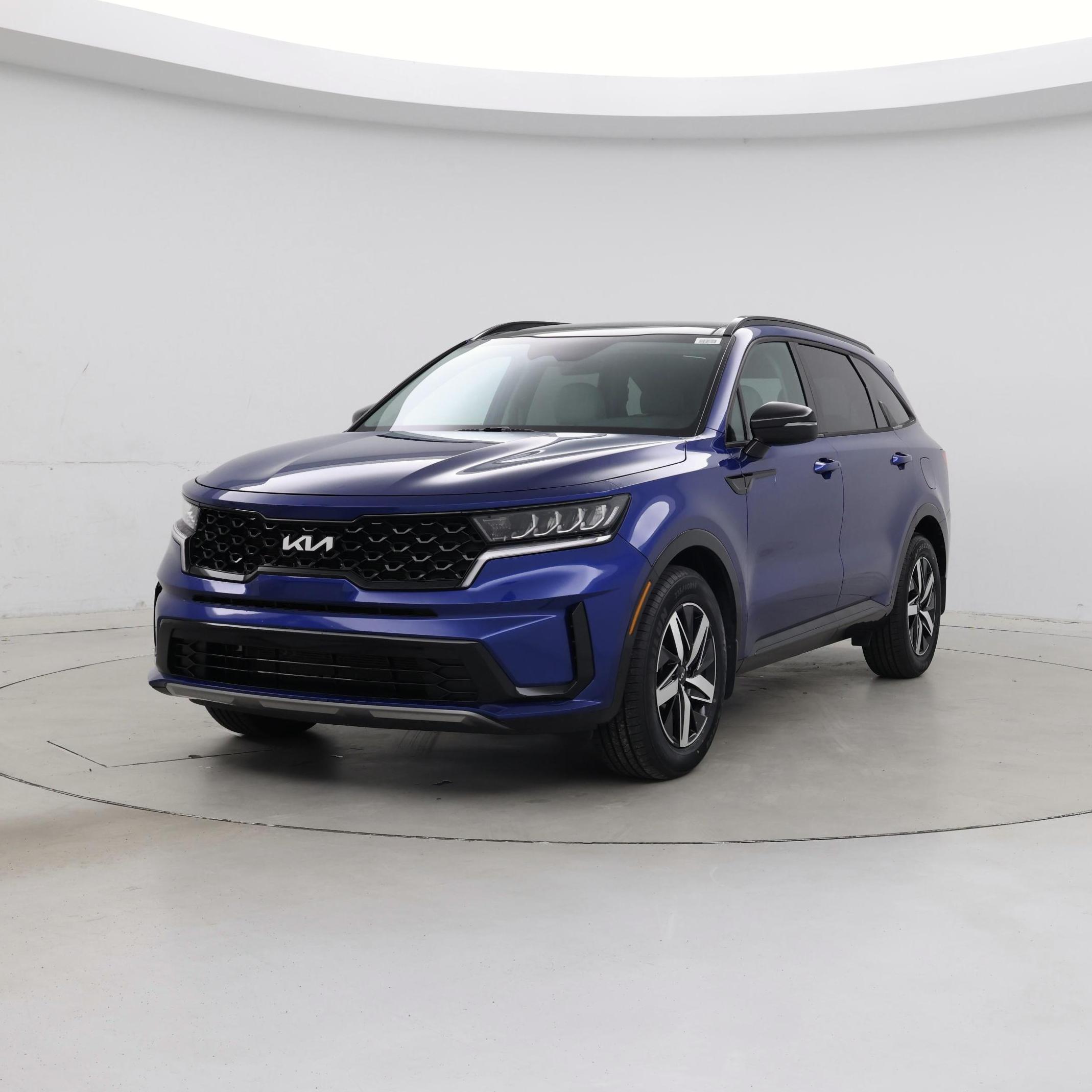 Thumbnail: 2023 Kia Sorento - 4