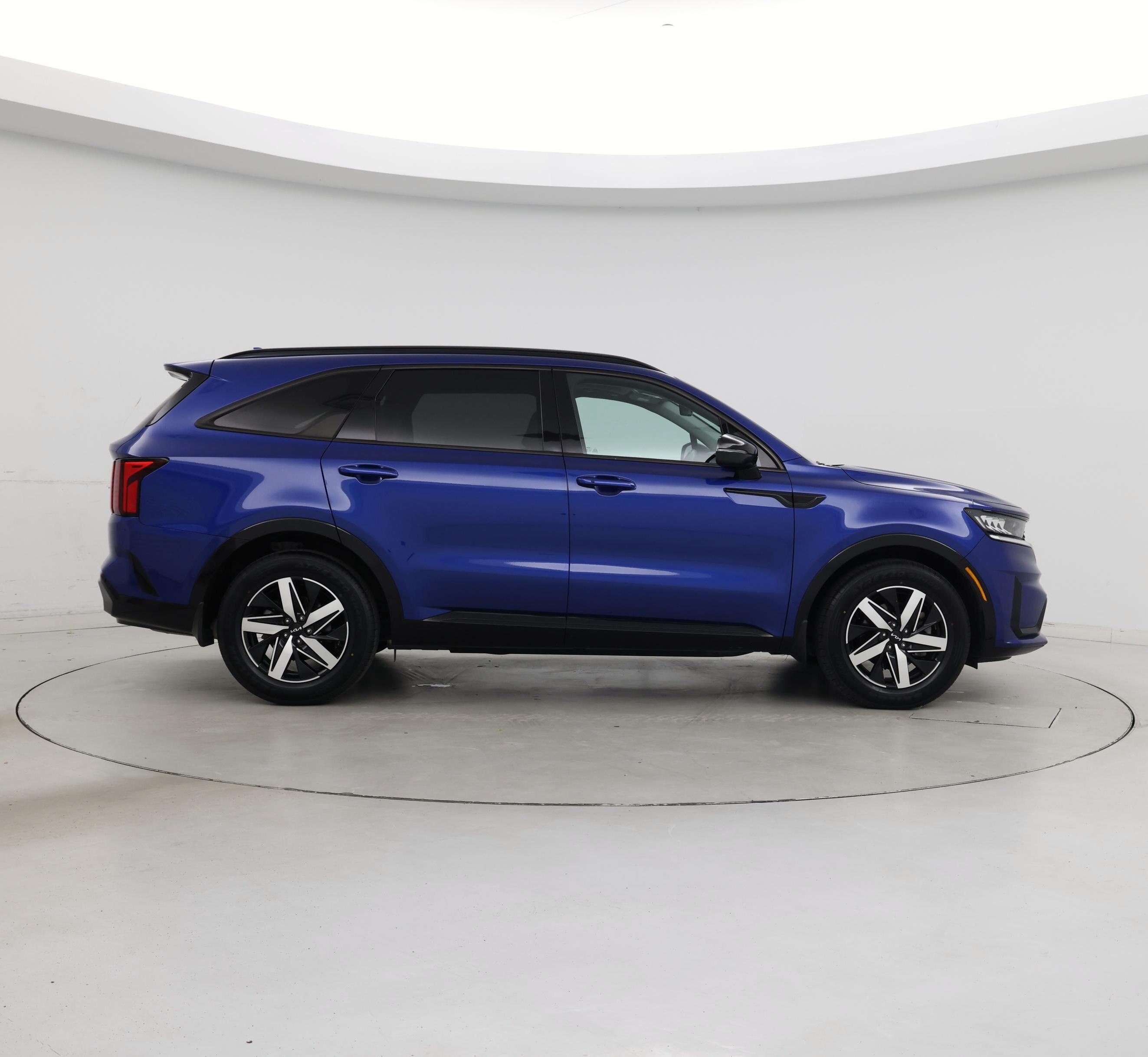 Thumbnail: 2023 Kia Sorento - 7