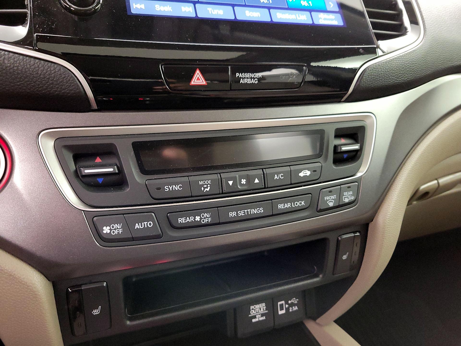 Thumbnail: 2021 Honda Pilot - 16