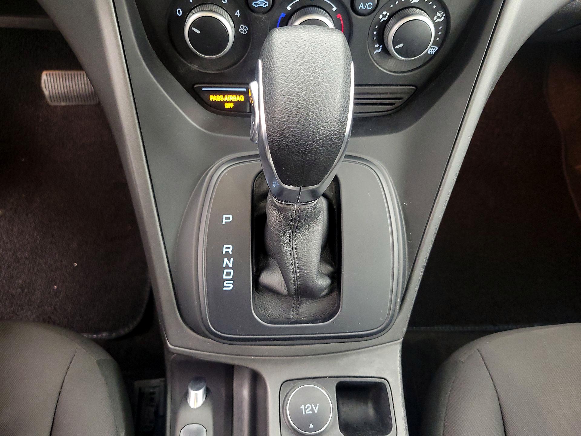 Thumbnail: 2016 Ford Escape - 17