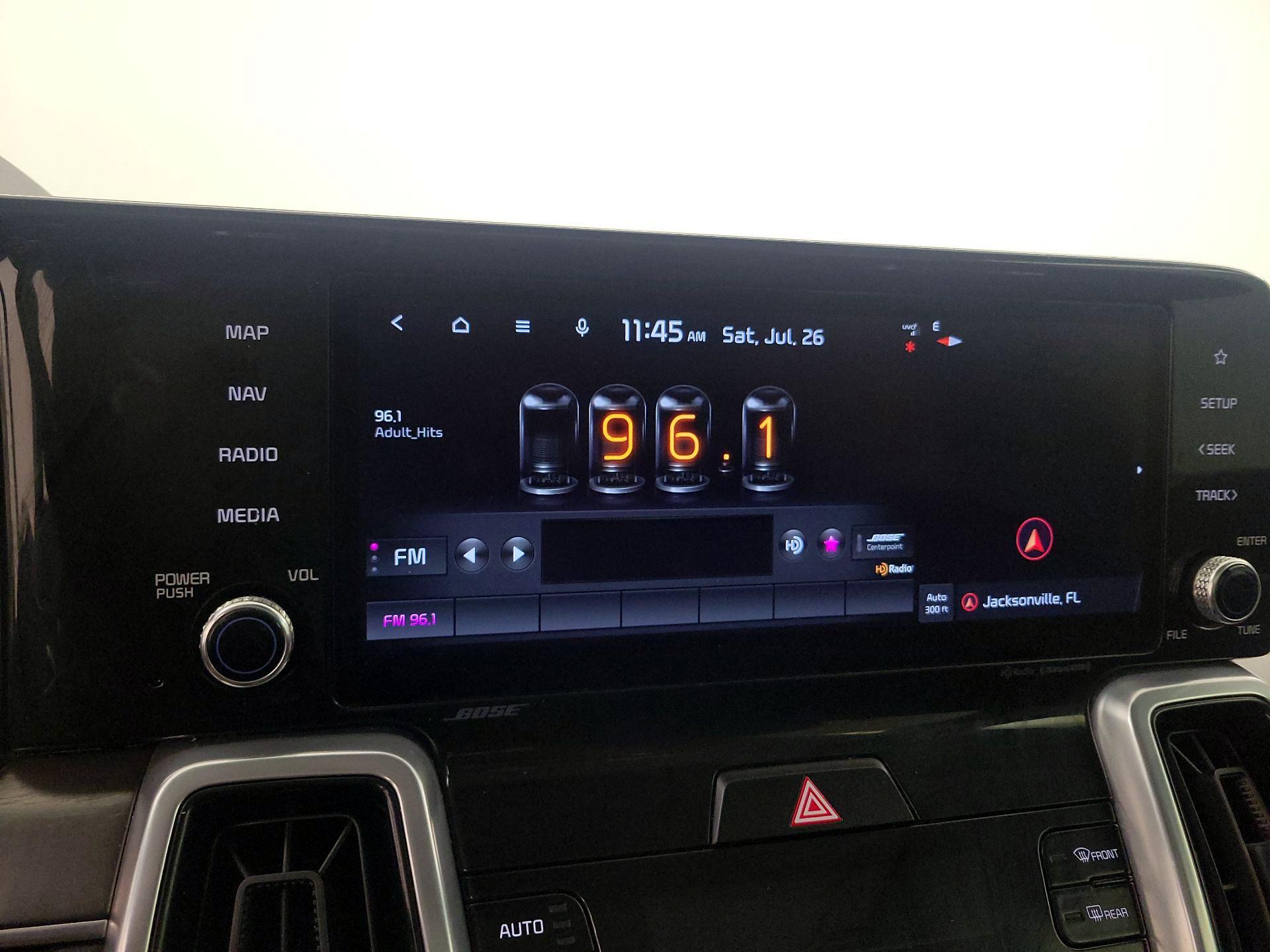 Thumbnail: 2022 Kia Sorento - 16
