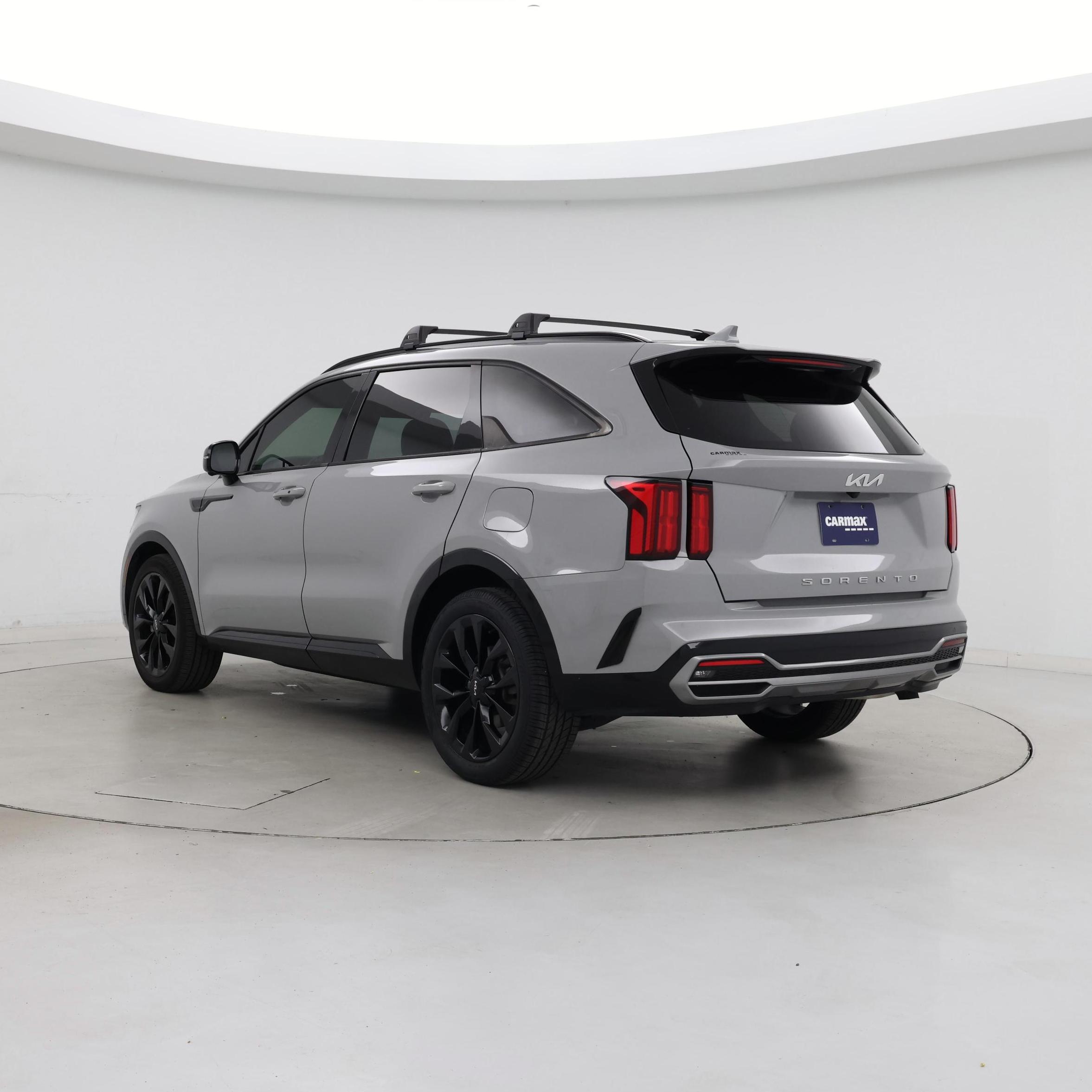 Thumbnail: 2022 Kia Sorento - 2