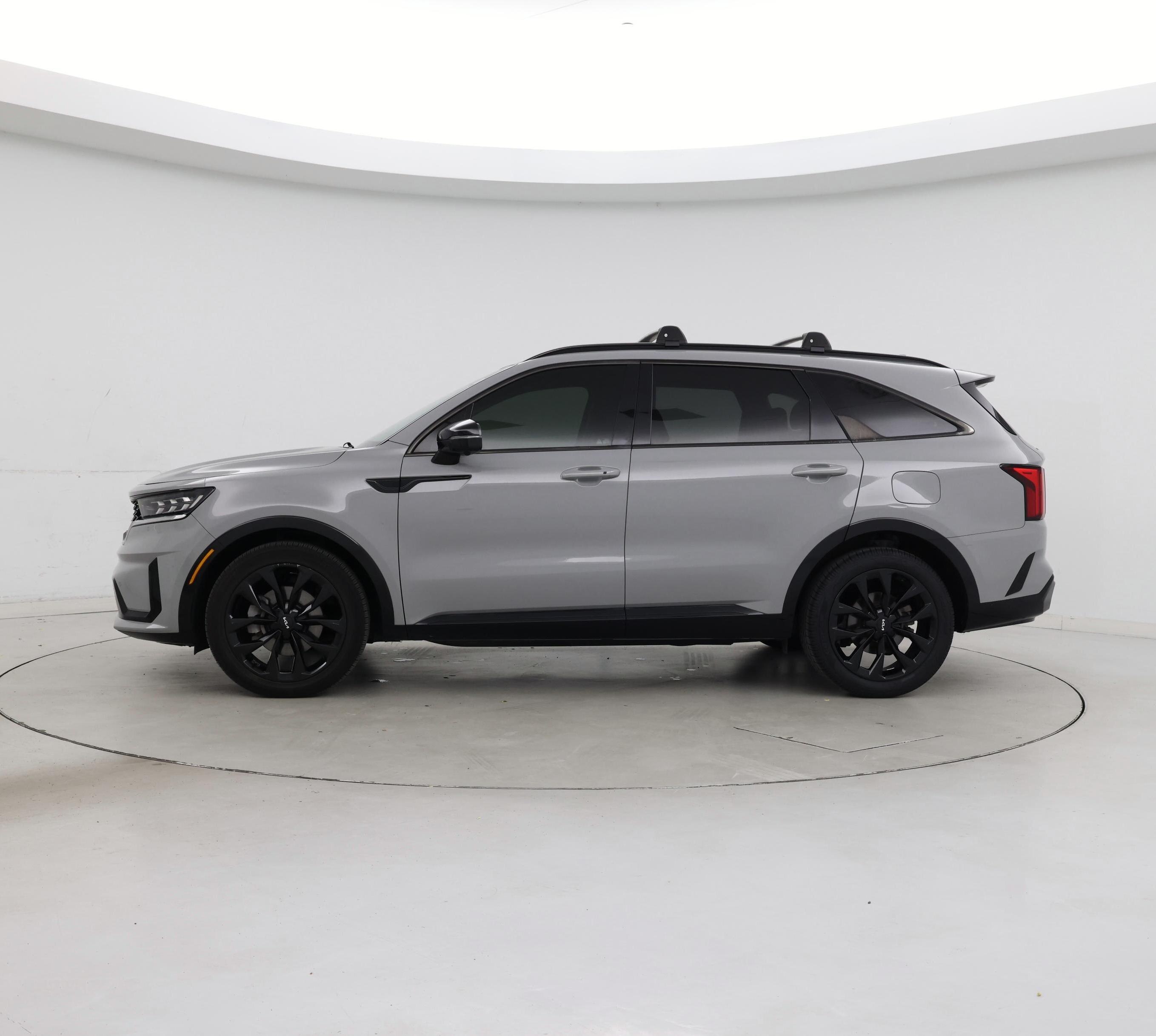 Thumbnail: 2022 Kia Sorento - 3