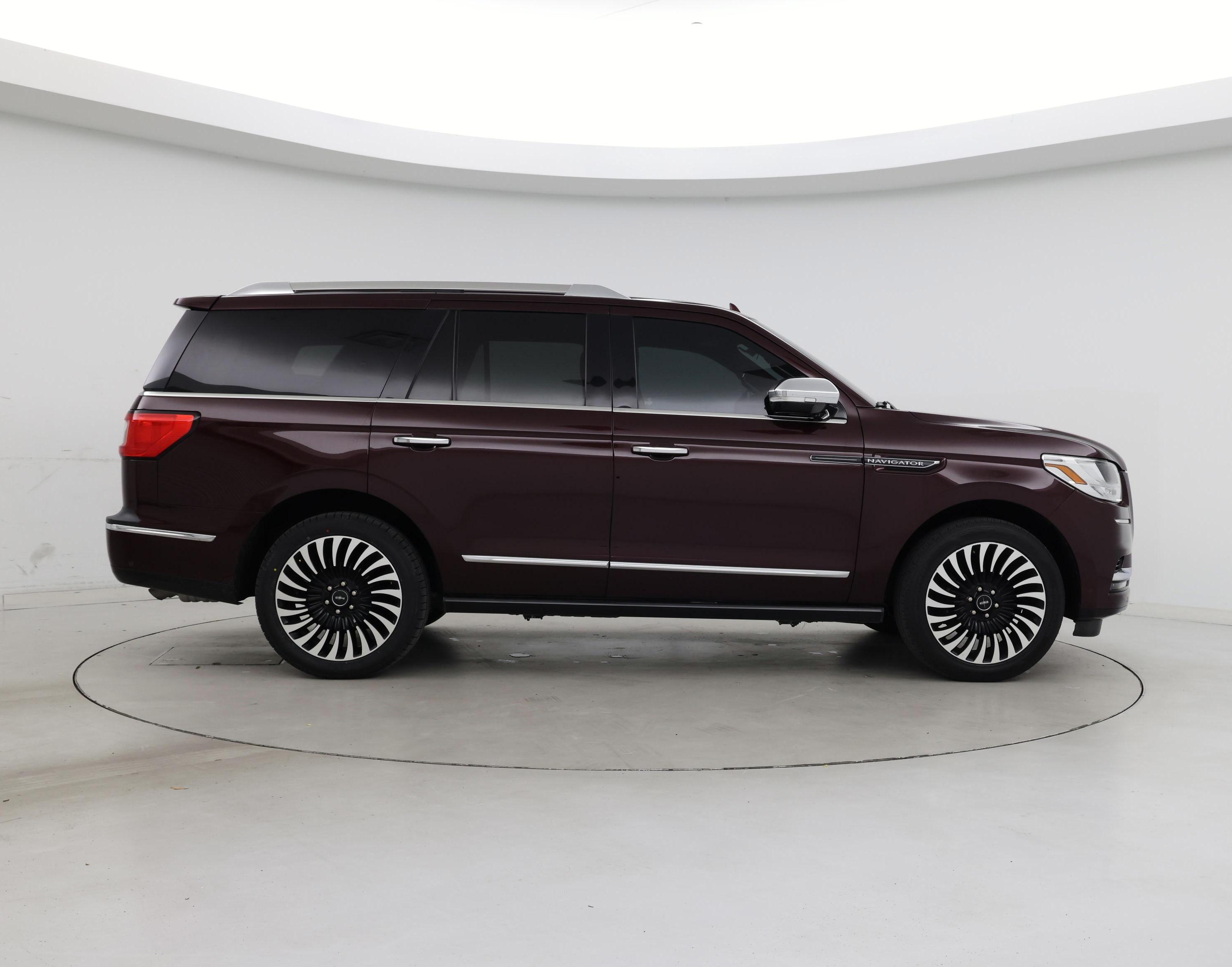 Thumbnail: 2018 Lincoln Navigator - 7
