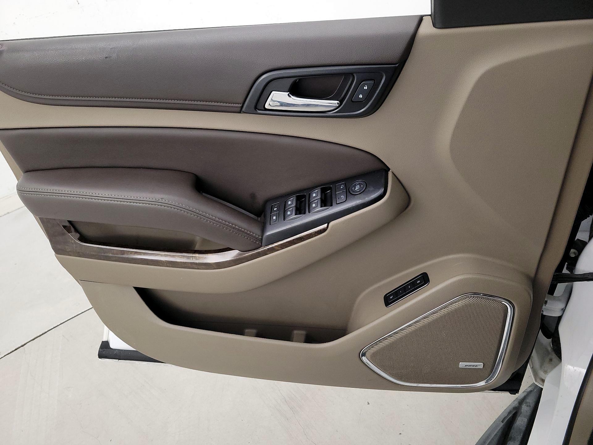 Thumbnail: 2020 Chevrolet Tahoe - 12