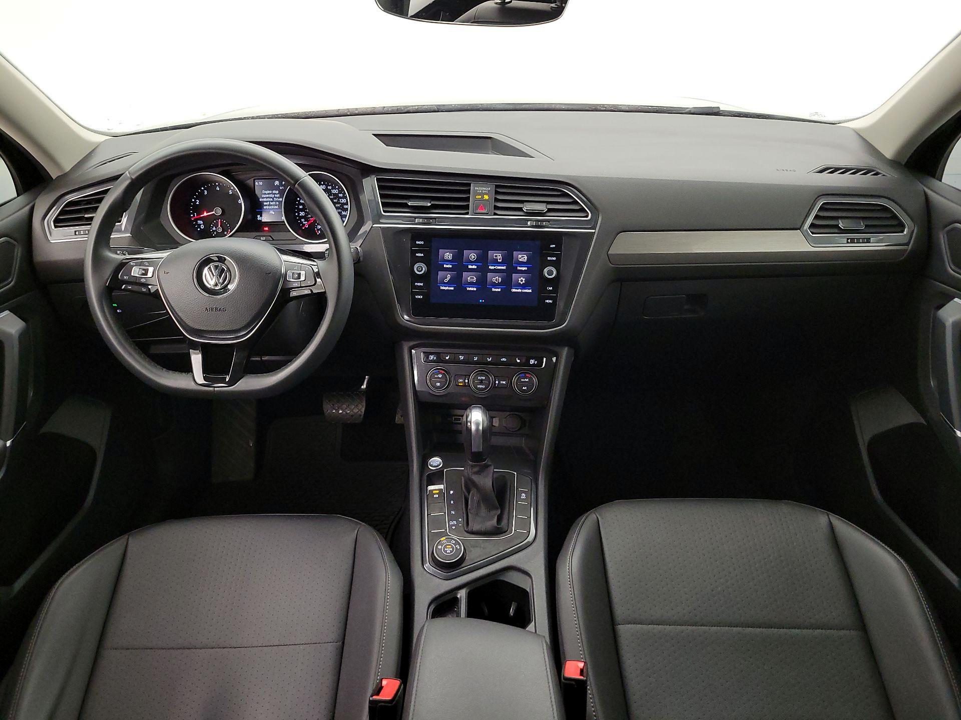 Thumbnail: 2020 Volkswagen Tiguan - 9
