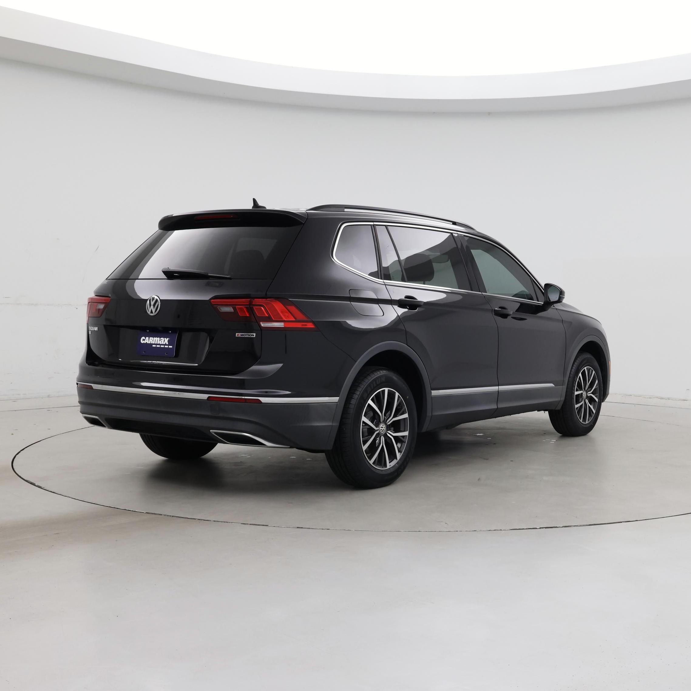 Thumbnail: 2020 Volkswagen Tiguan - 8