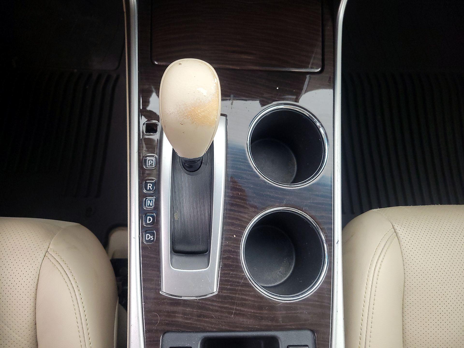 Thumbnail: 2013 Nissan Altima - 17