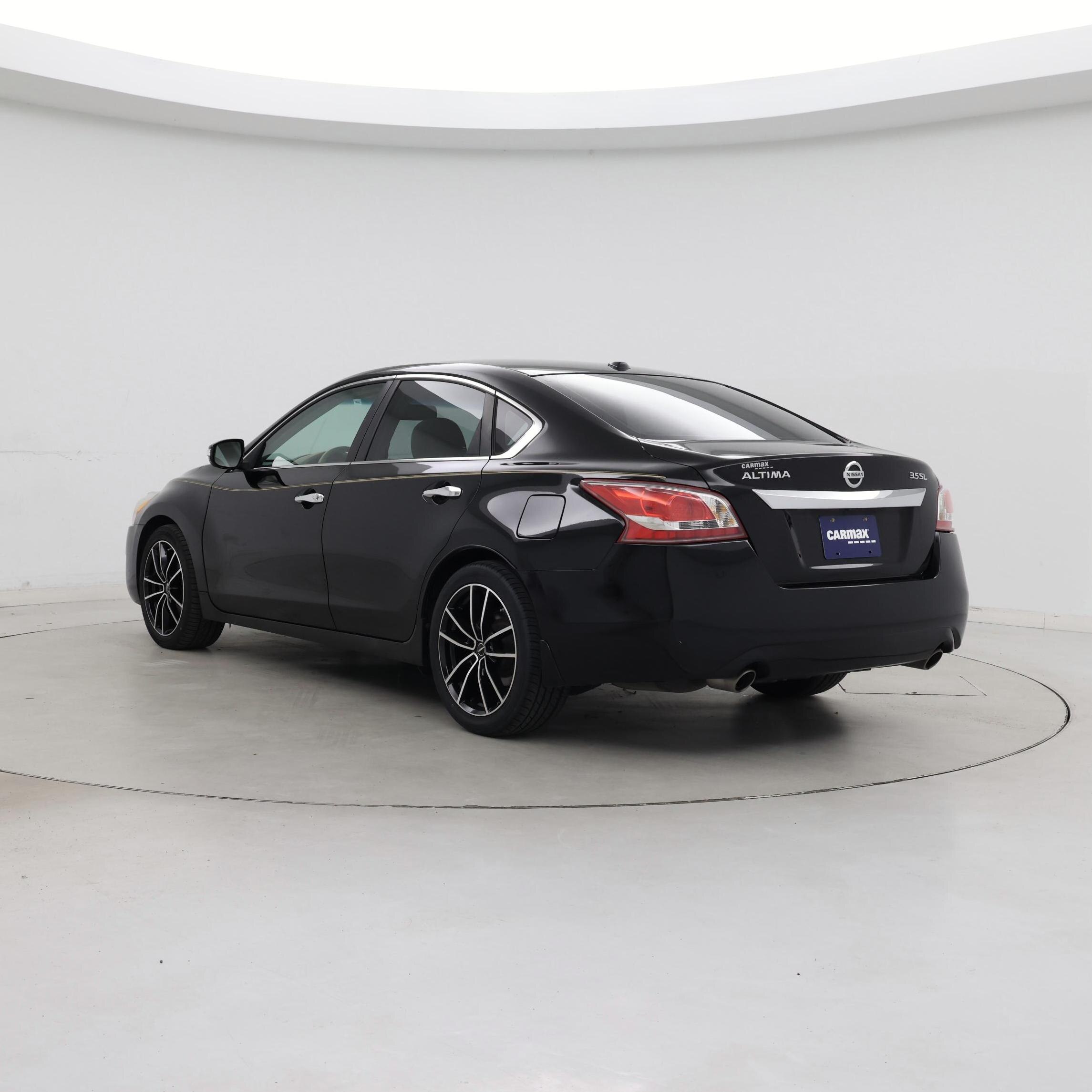 Thumbnail: 2013 Nissan Altima - 2
