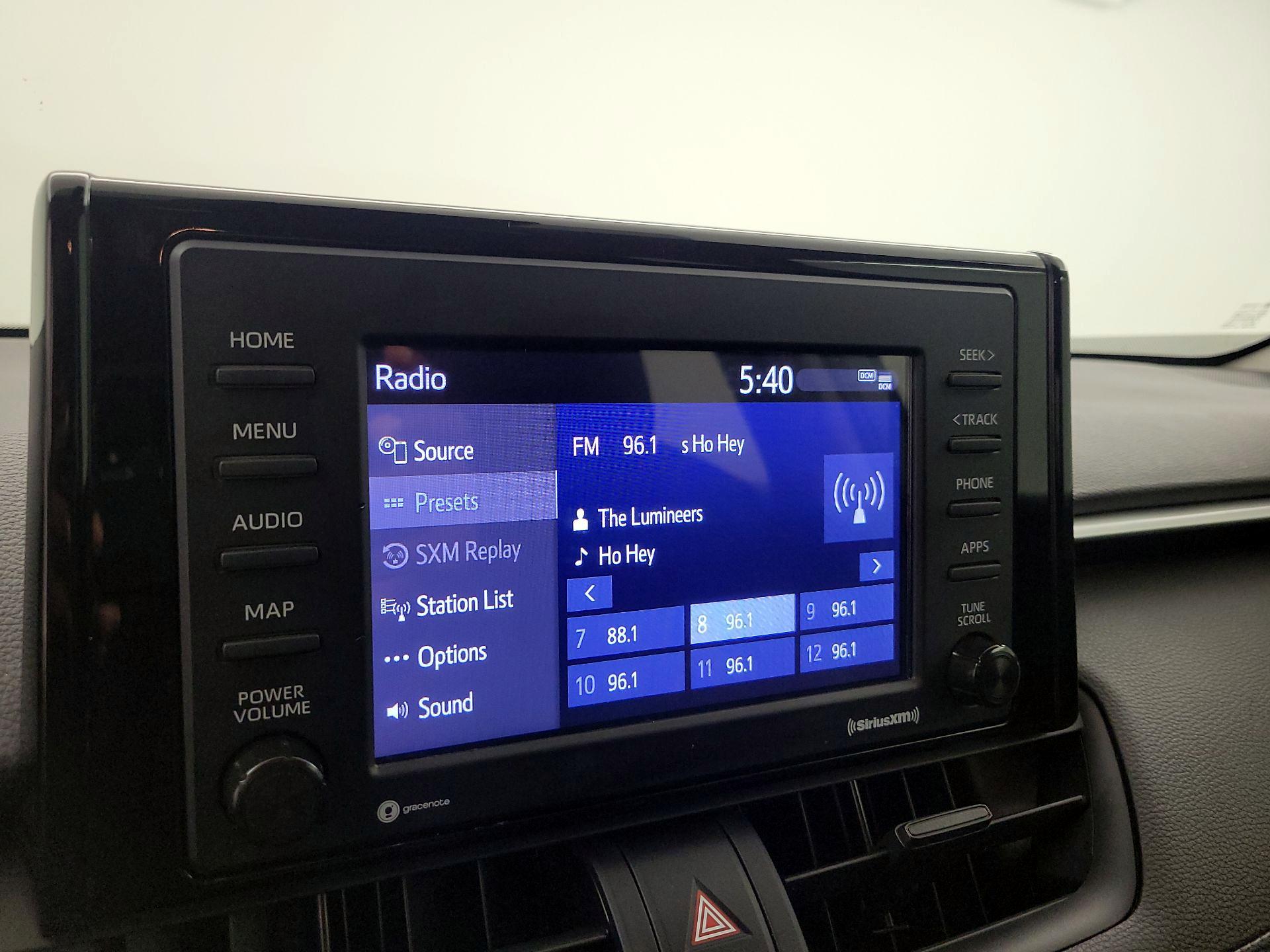 Thumbnail: 2020 Toyota RAV4 - 14
