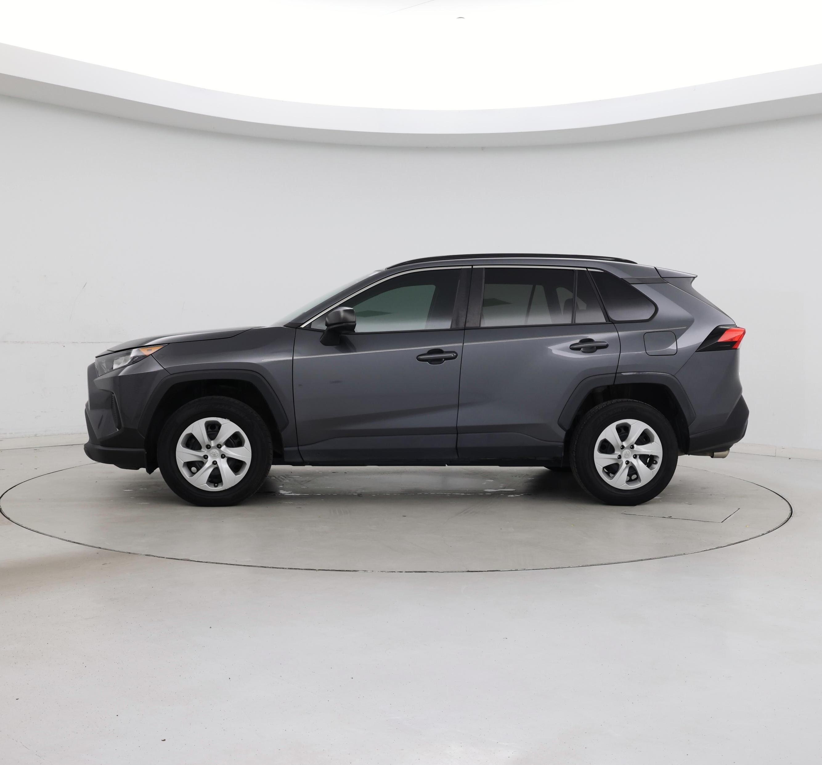 Thumbnail: 2020 Toyota RAV4 - 3