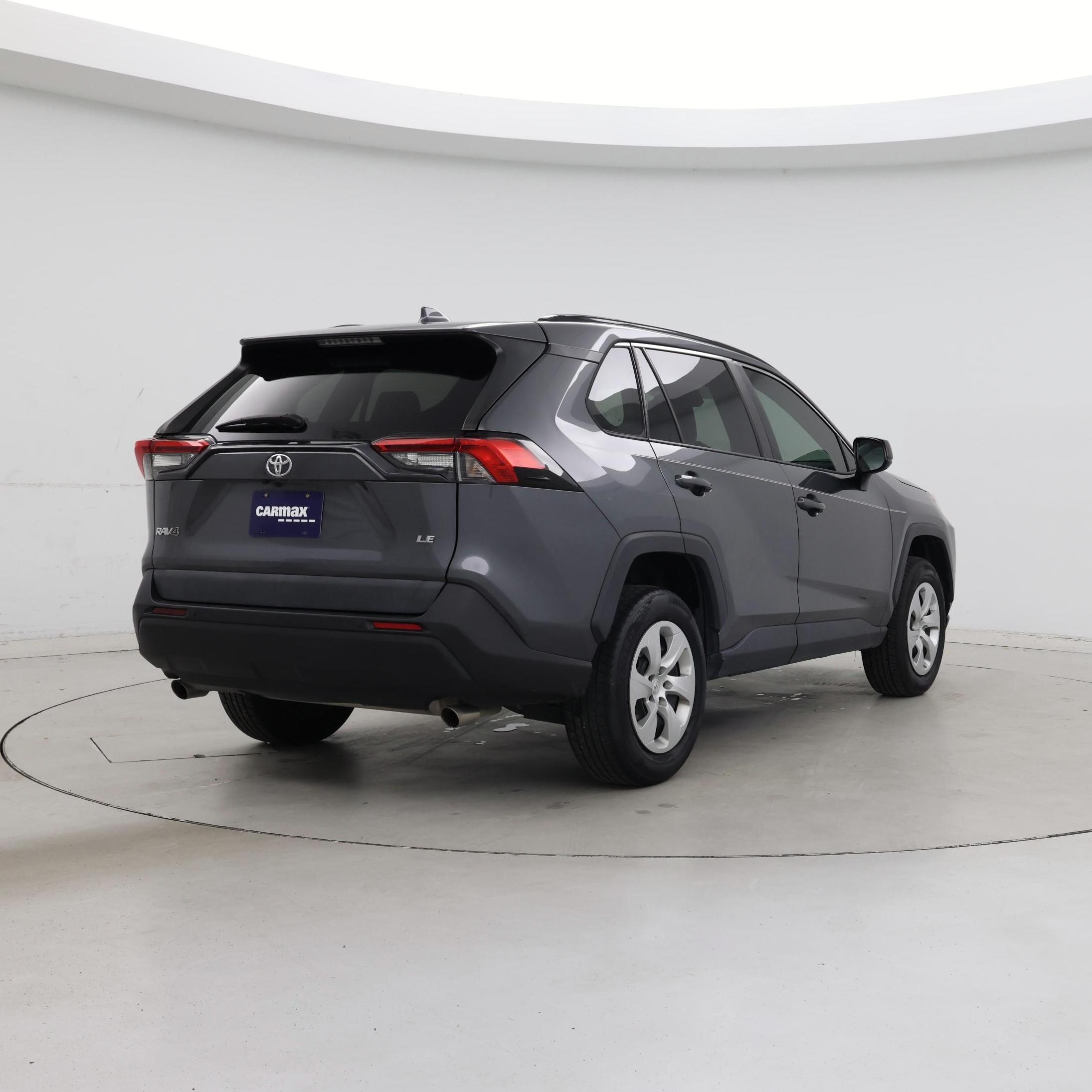 Thumbnail: 2020 Toyota RAV4 - 8