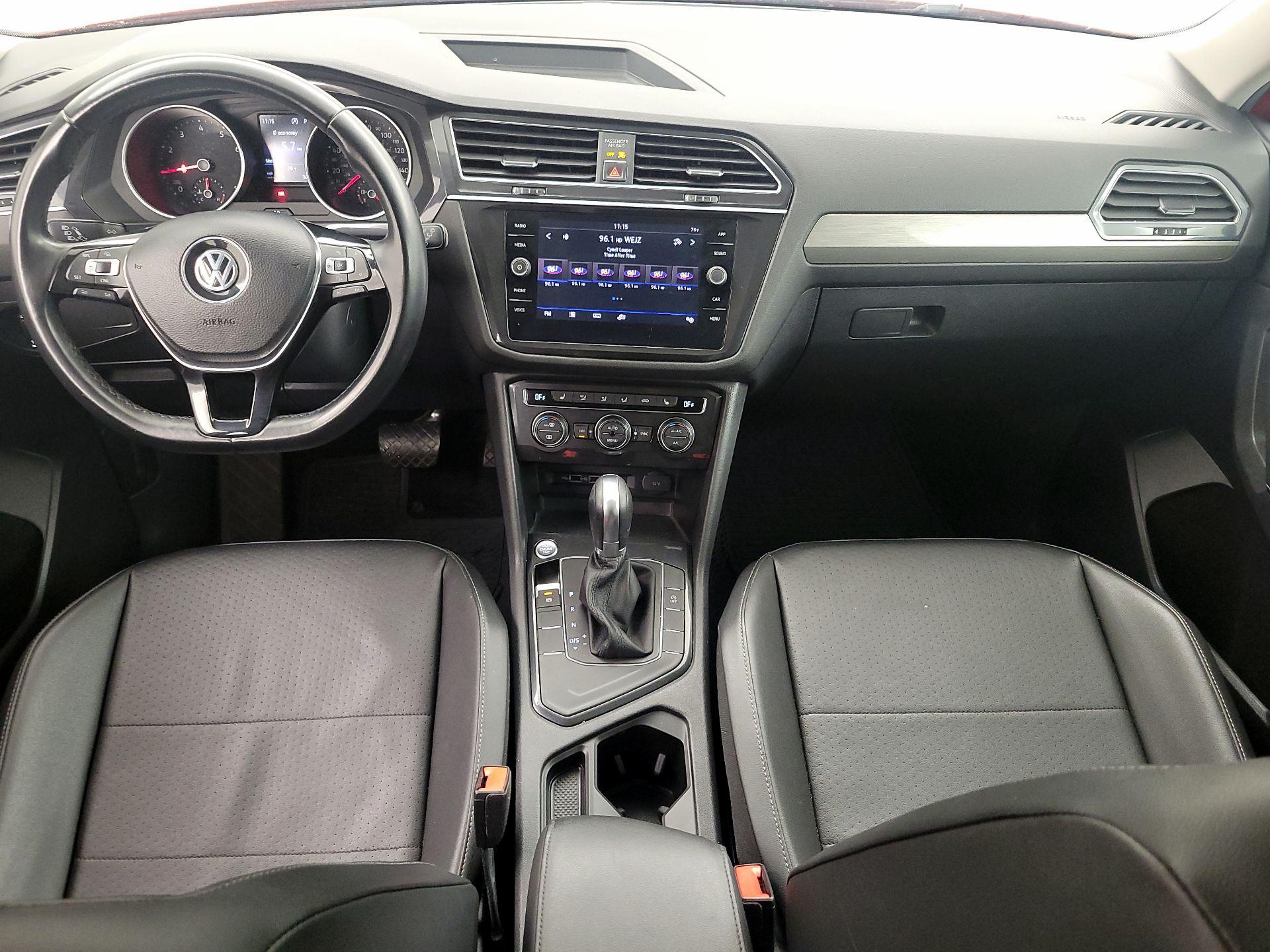 Thumbnail: 2018 Volkswagen Tiguan - 9