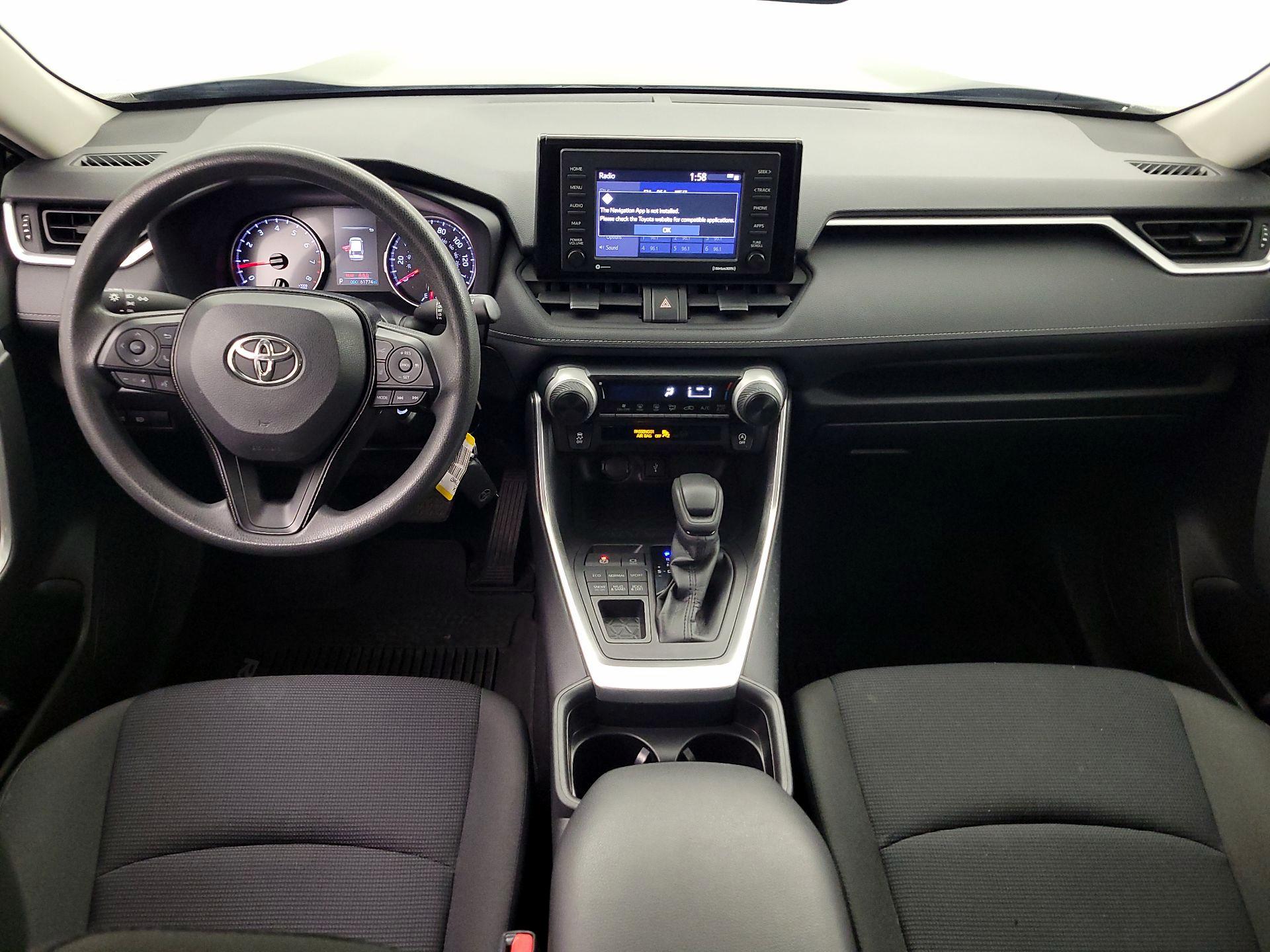 Thumbnail: 2021 Toyota RAV4 - 9