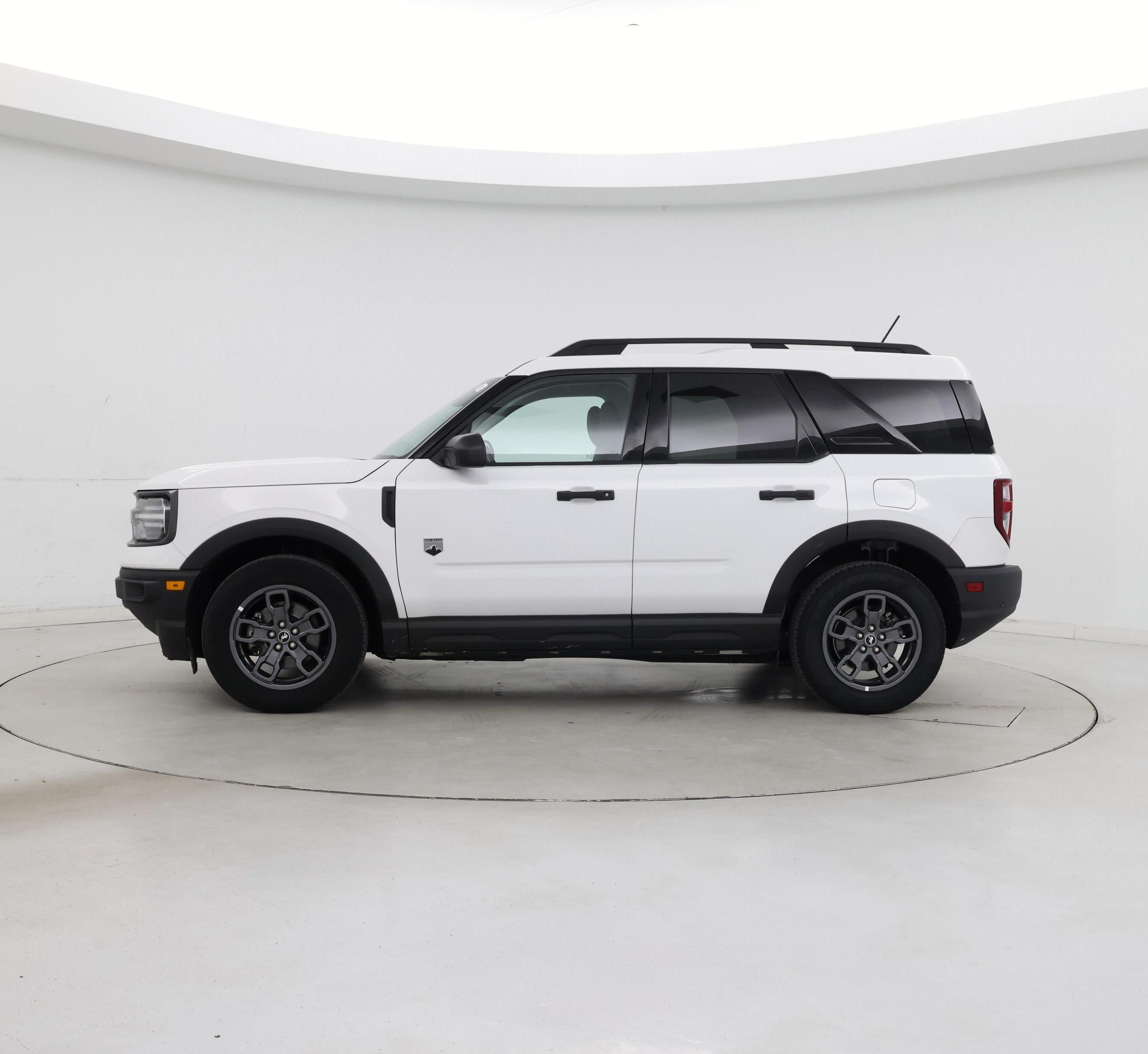 Thumbnail: 2022 Ford Bronco Sport - 3