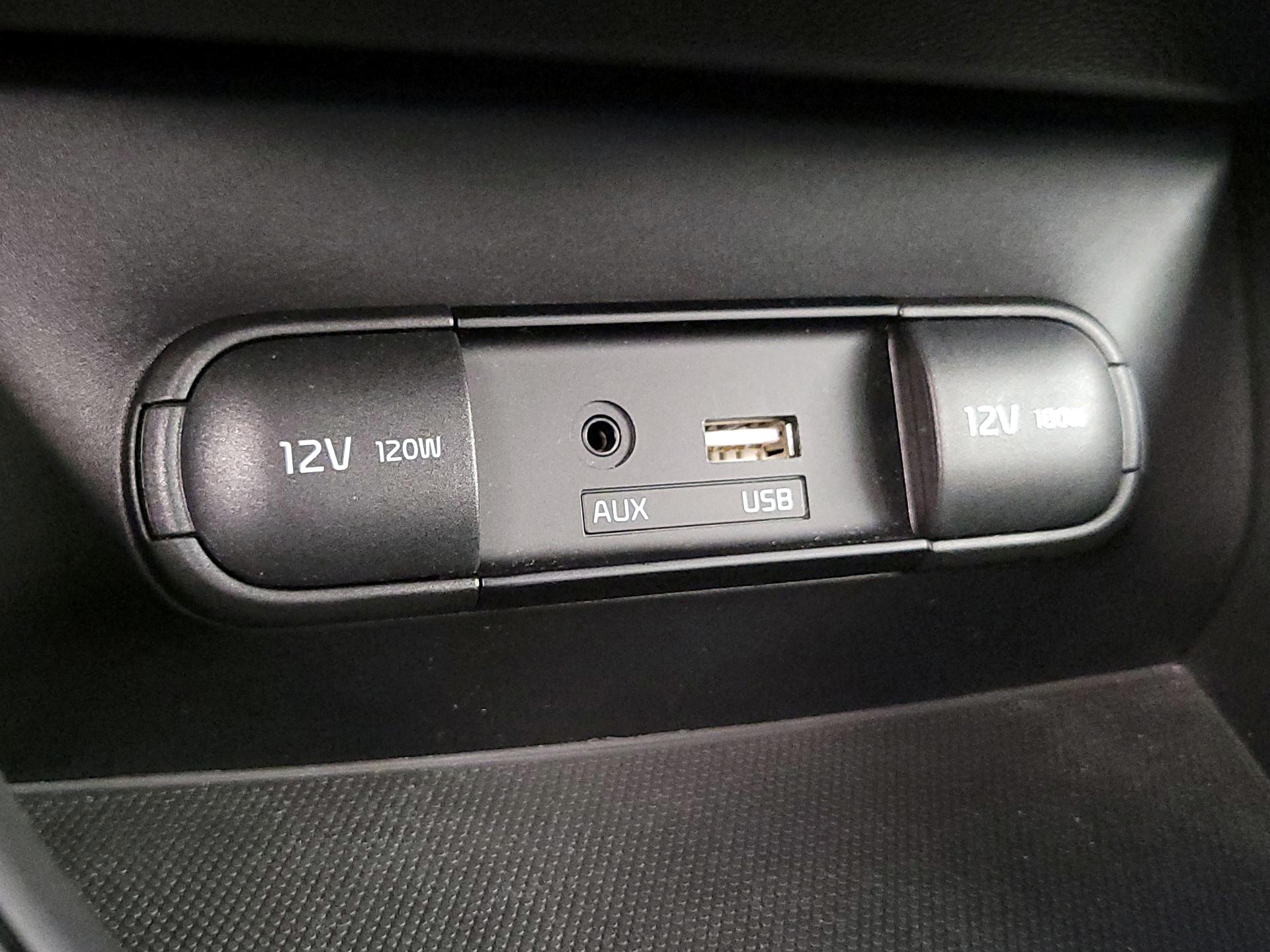 Thumbnail: 2018 Kia Soul - 17