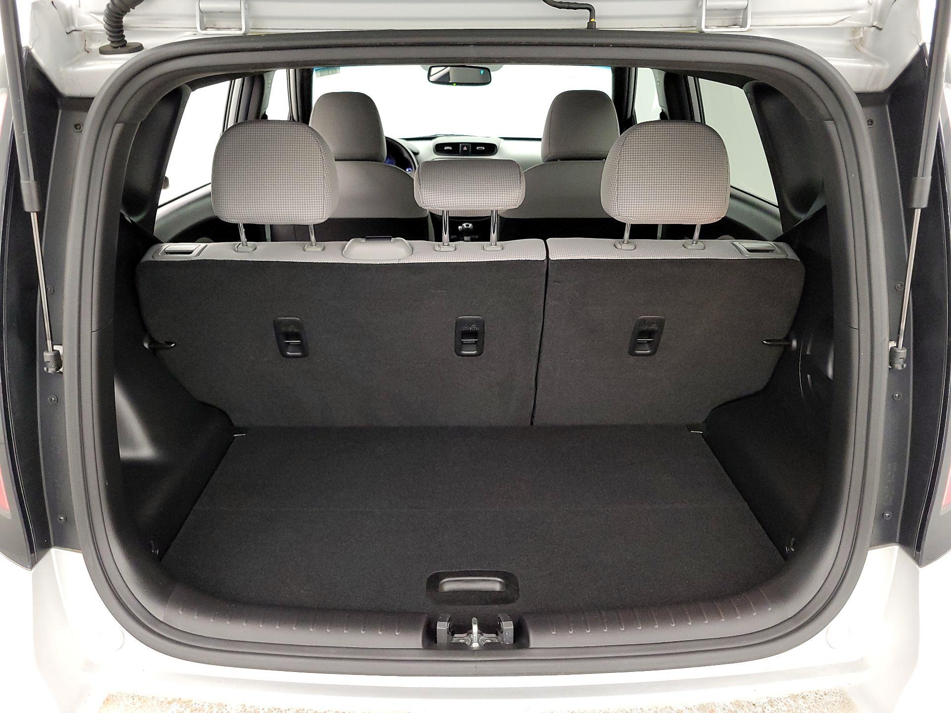 Thumbnail: 2018 Kia Soul - 19