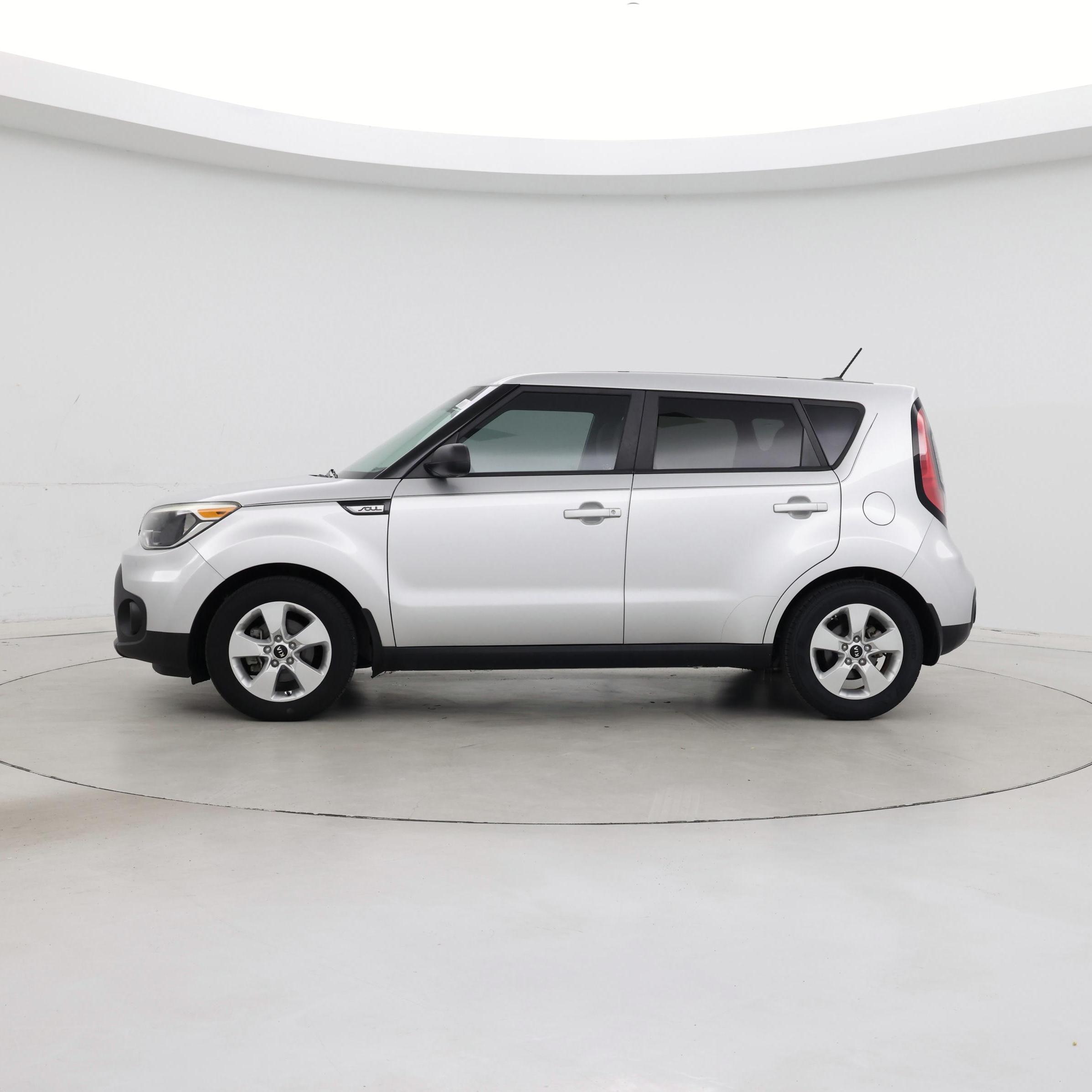 Thumbnail: 2018 Kia Soul - 3