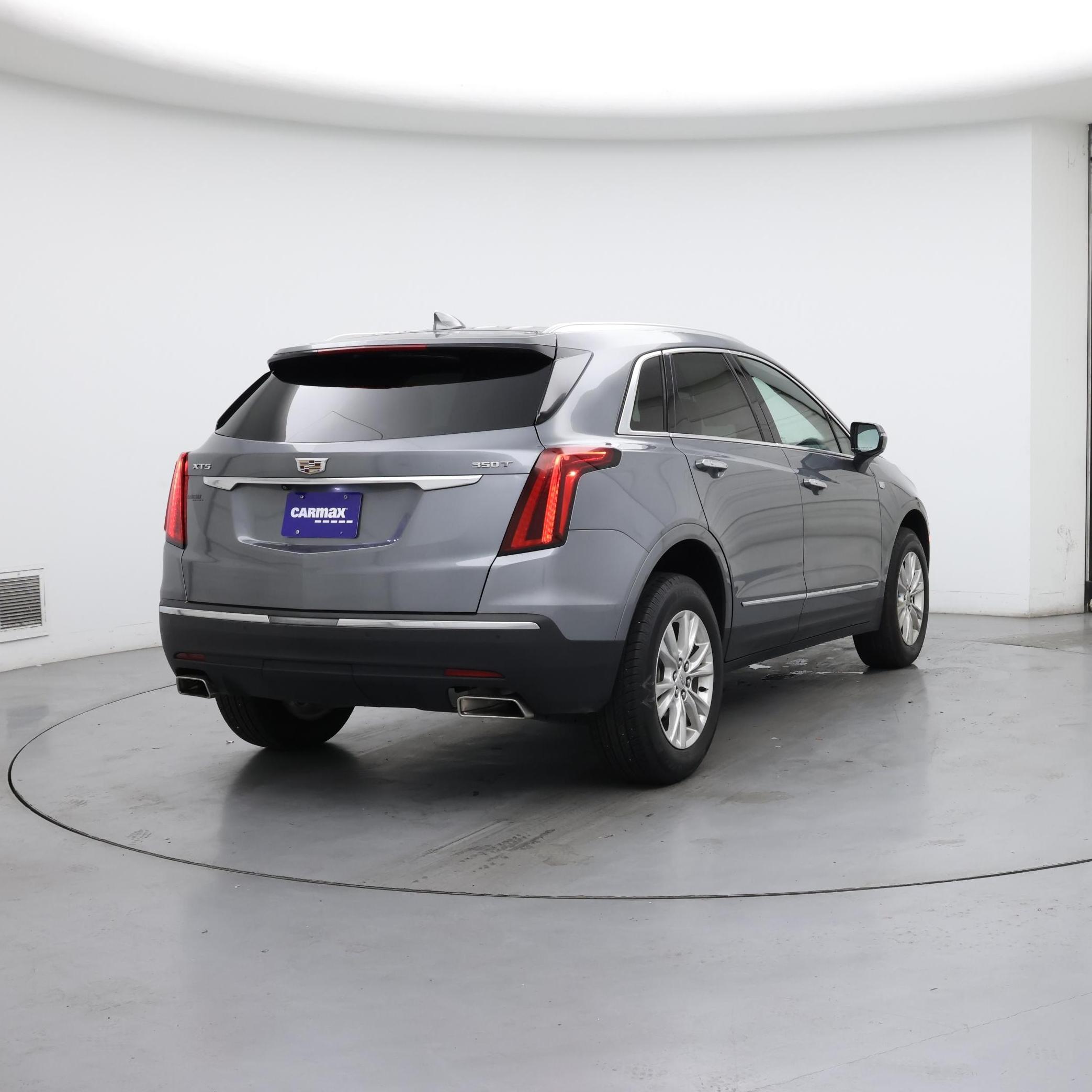 Thumbnail: 2021 Cadillac XT5 - 8