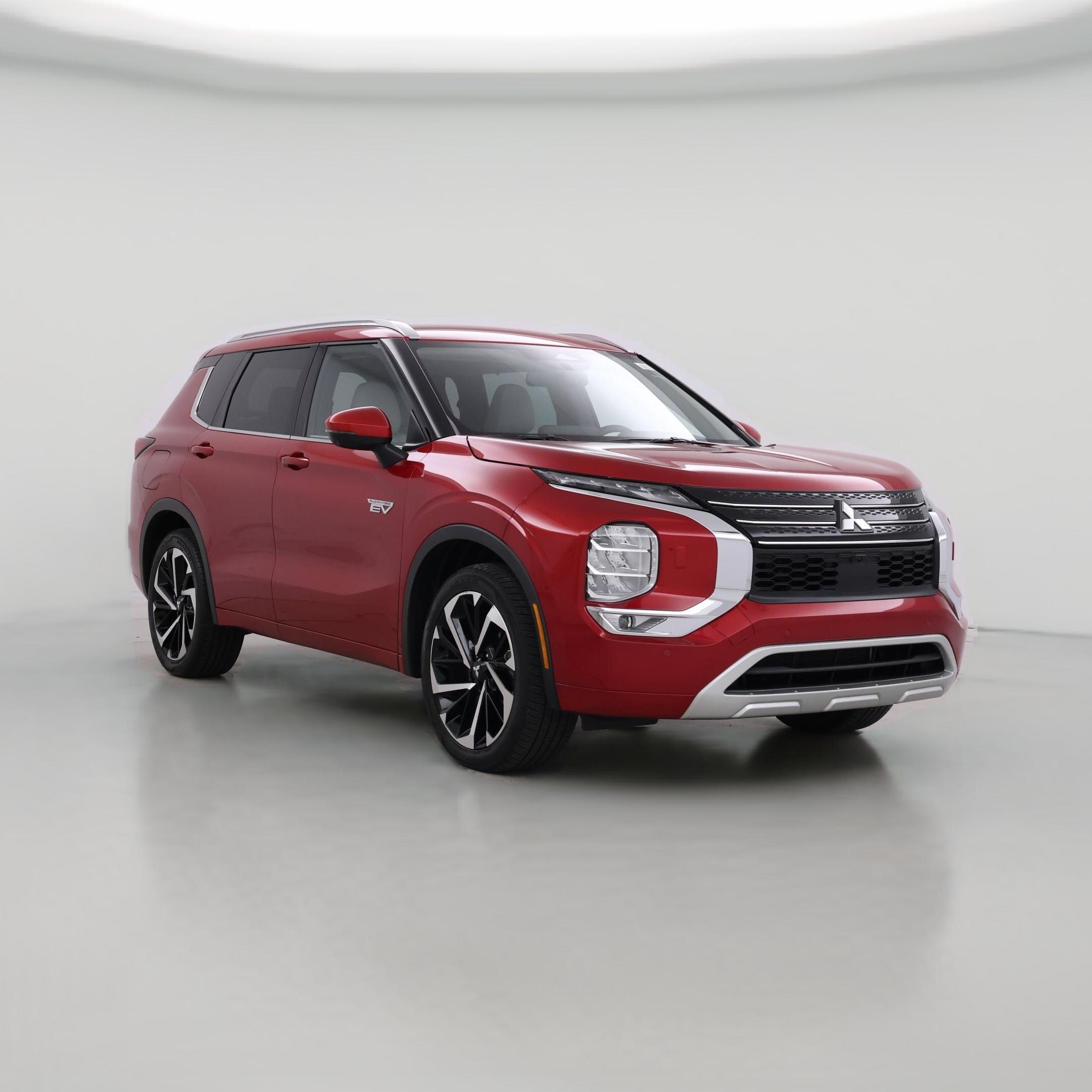 Thumbnail: 2023 Mitsubishi Outlander - 1