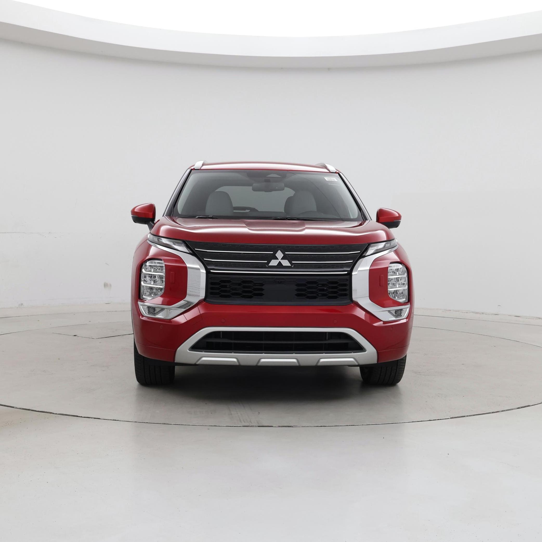 Thumbnail: 2023 Mitsubishi Outlander - 5