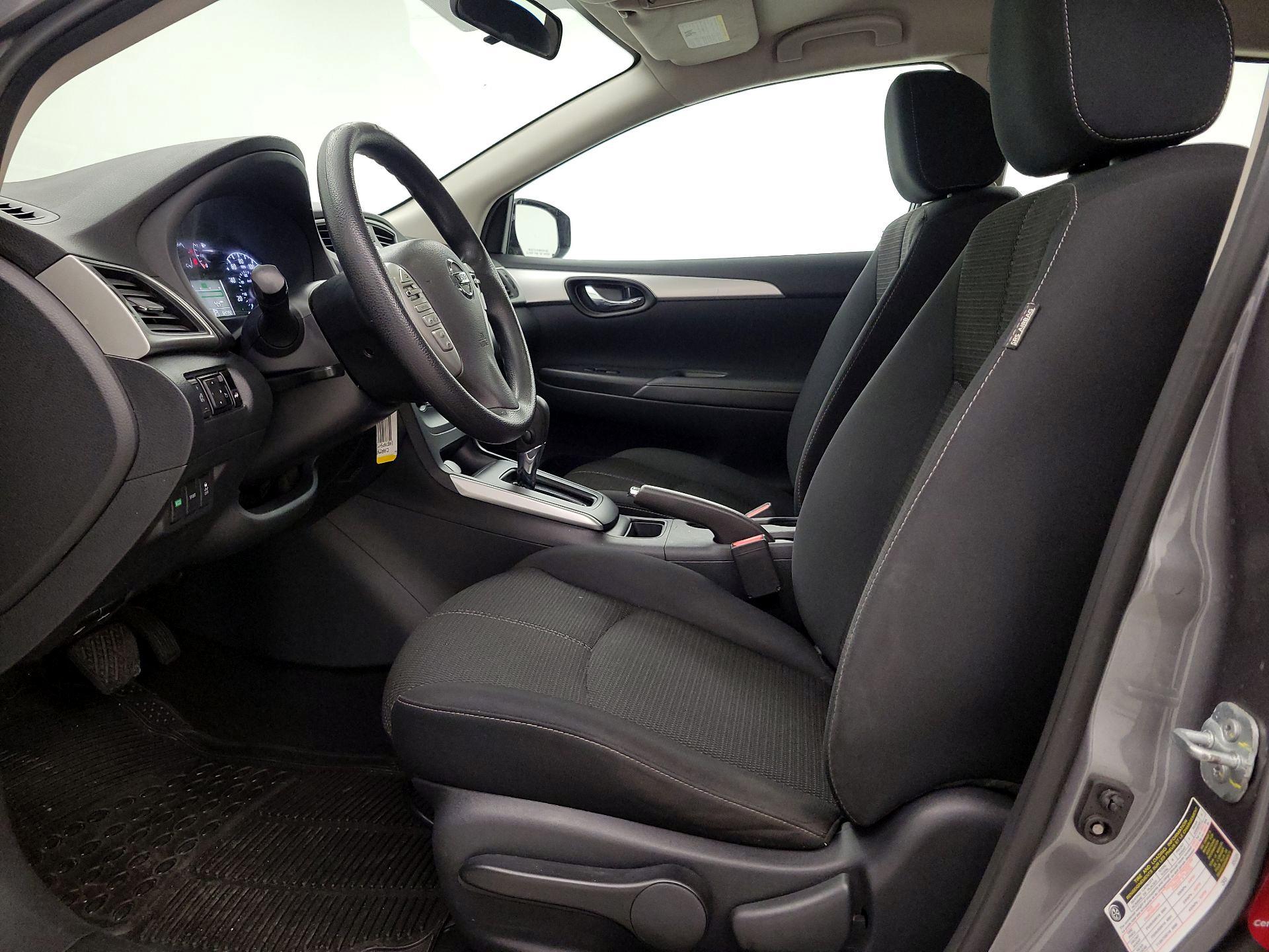 Thumbnail: 2017 Nissan Sentra - 11